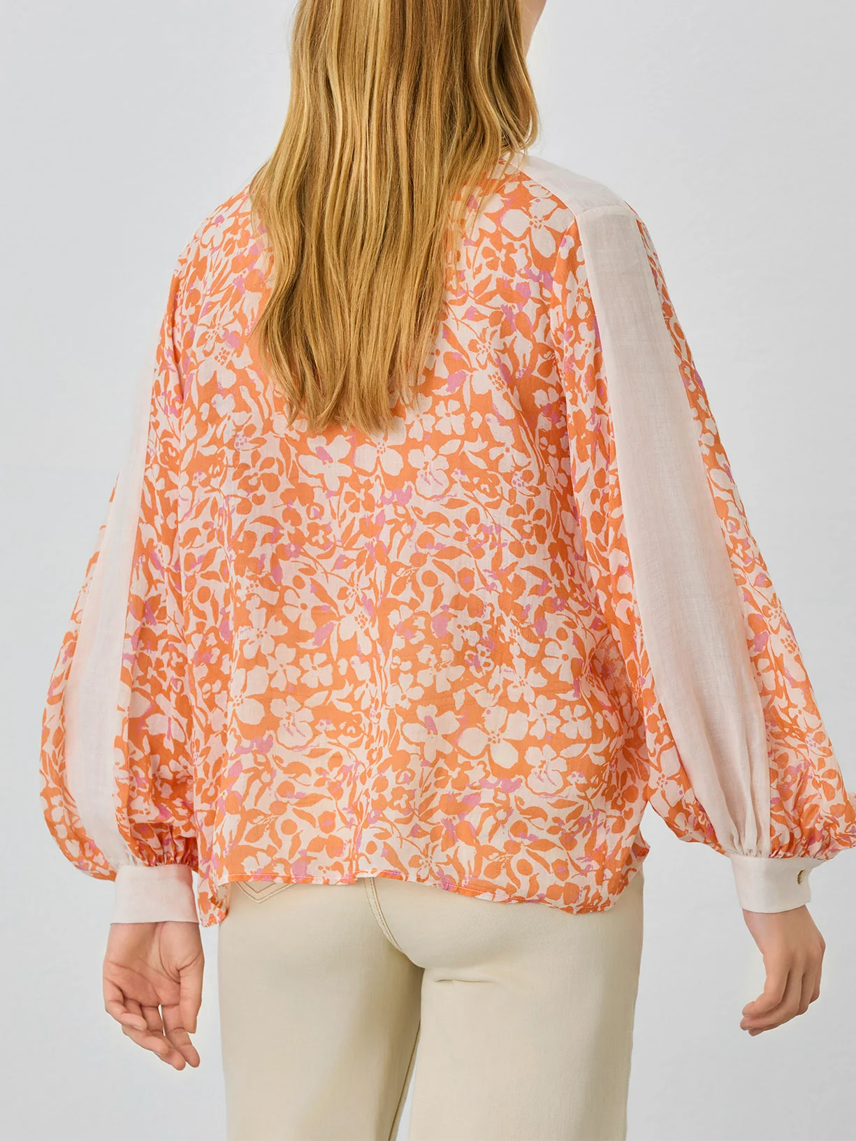 Mao Collar Blouse In Ramie Fabric With Floral Print - Image 2