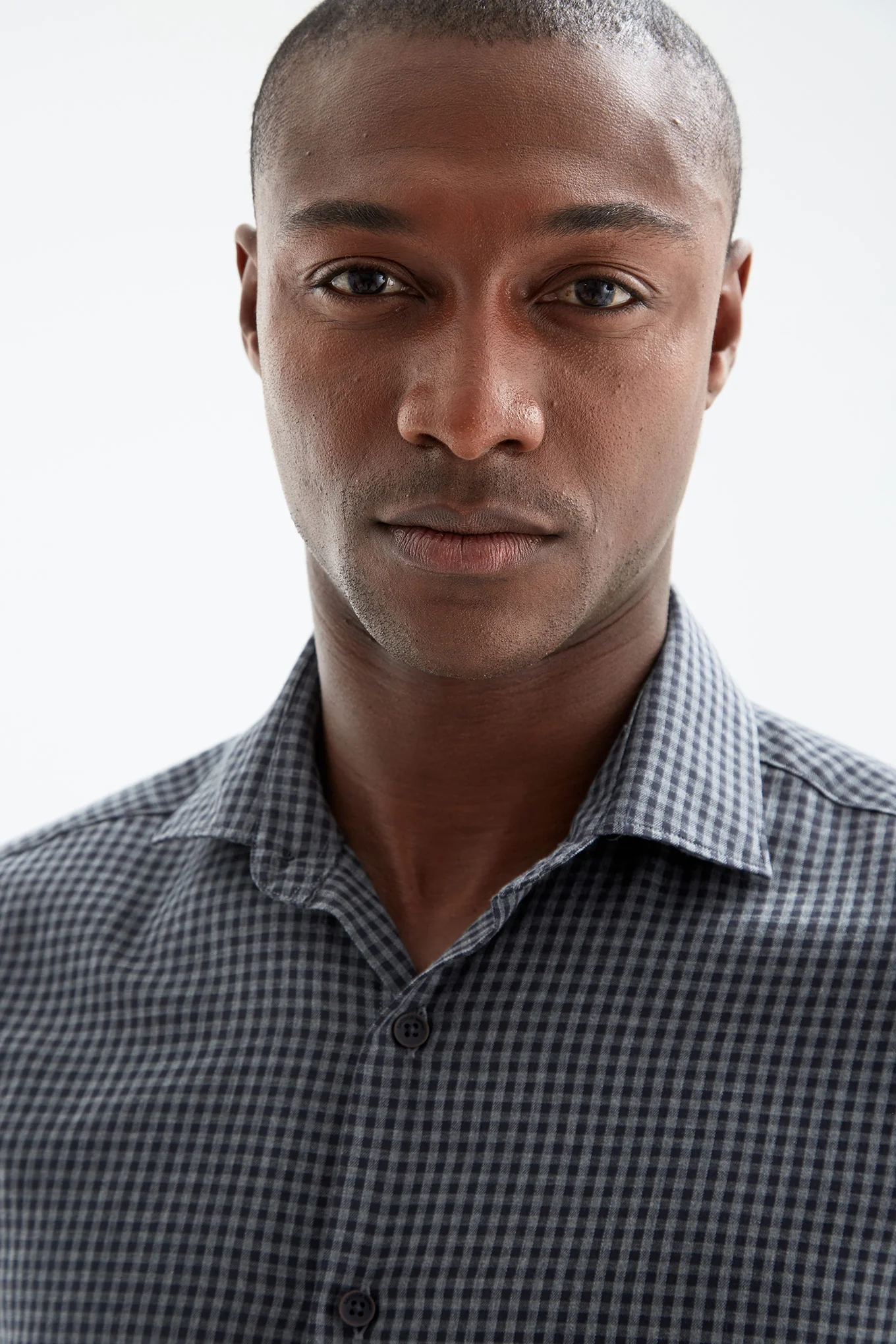 Men's Checked Casual Shirt - Image 5