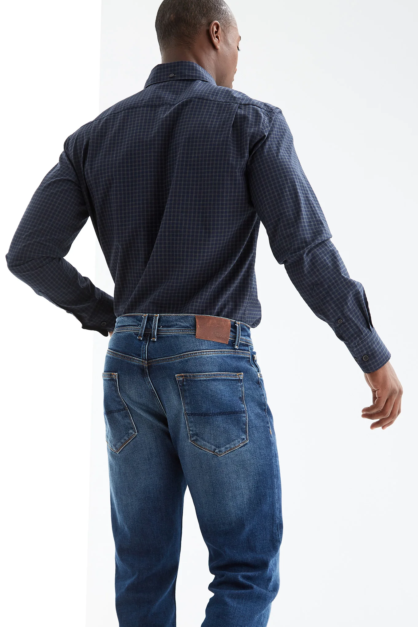 Men's Checked Casual Shirt - Image 2