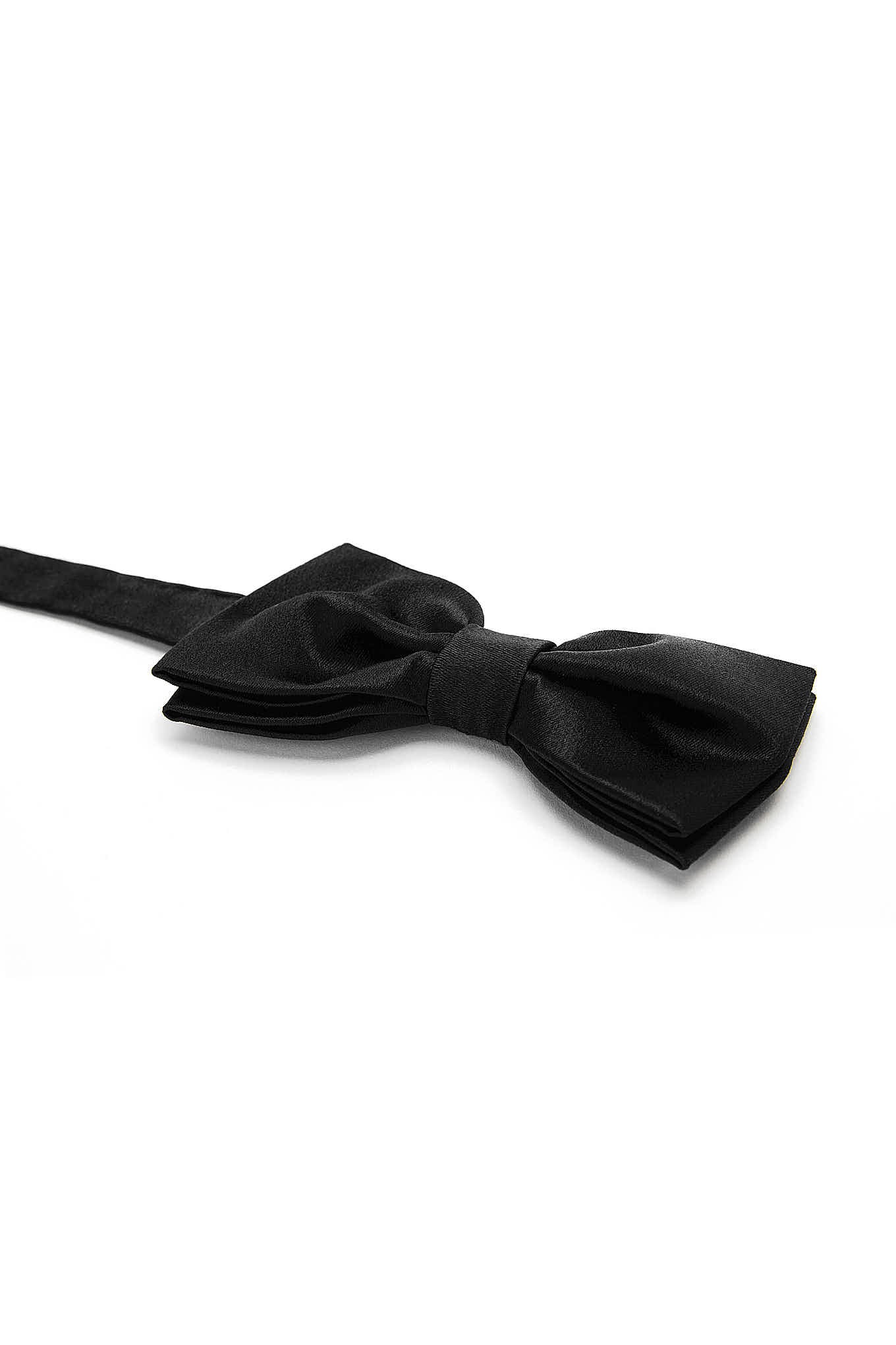 Men's Classic Cummerbund and Bow Tie Set for Smoking Jacket - Image 3