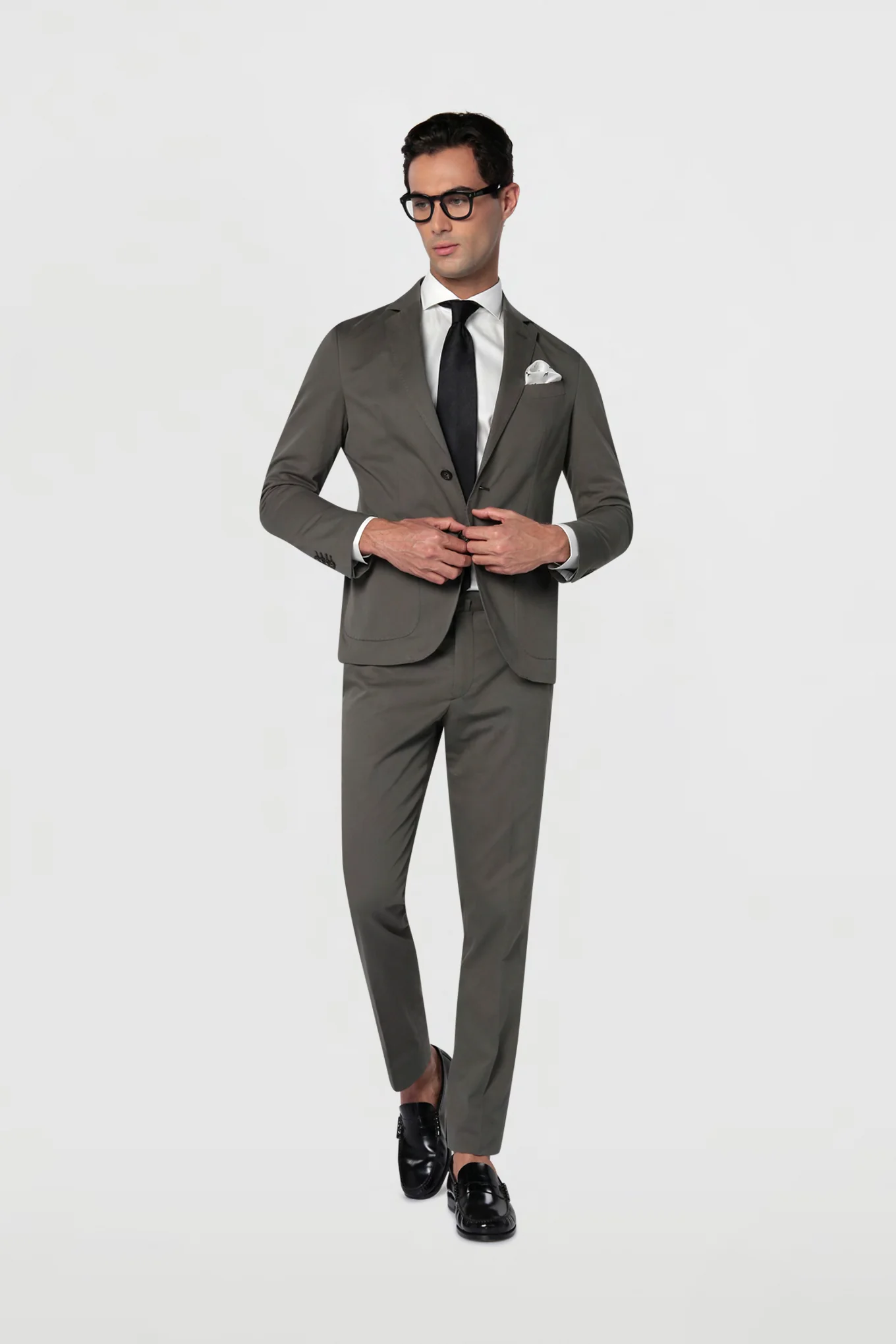 Men's Classic Made In Portugal Slim Fit Suit - Image 22