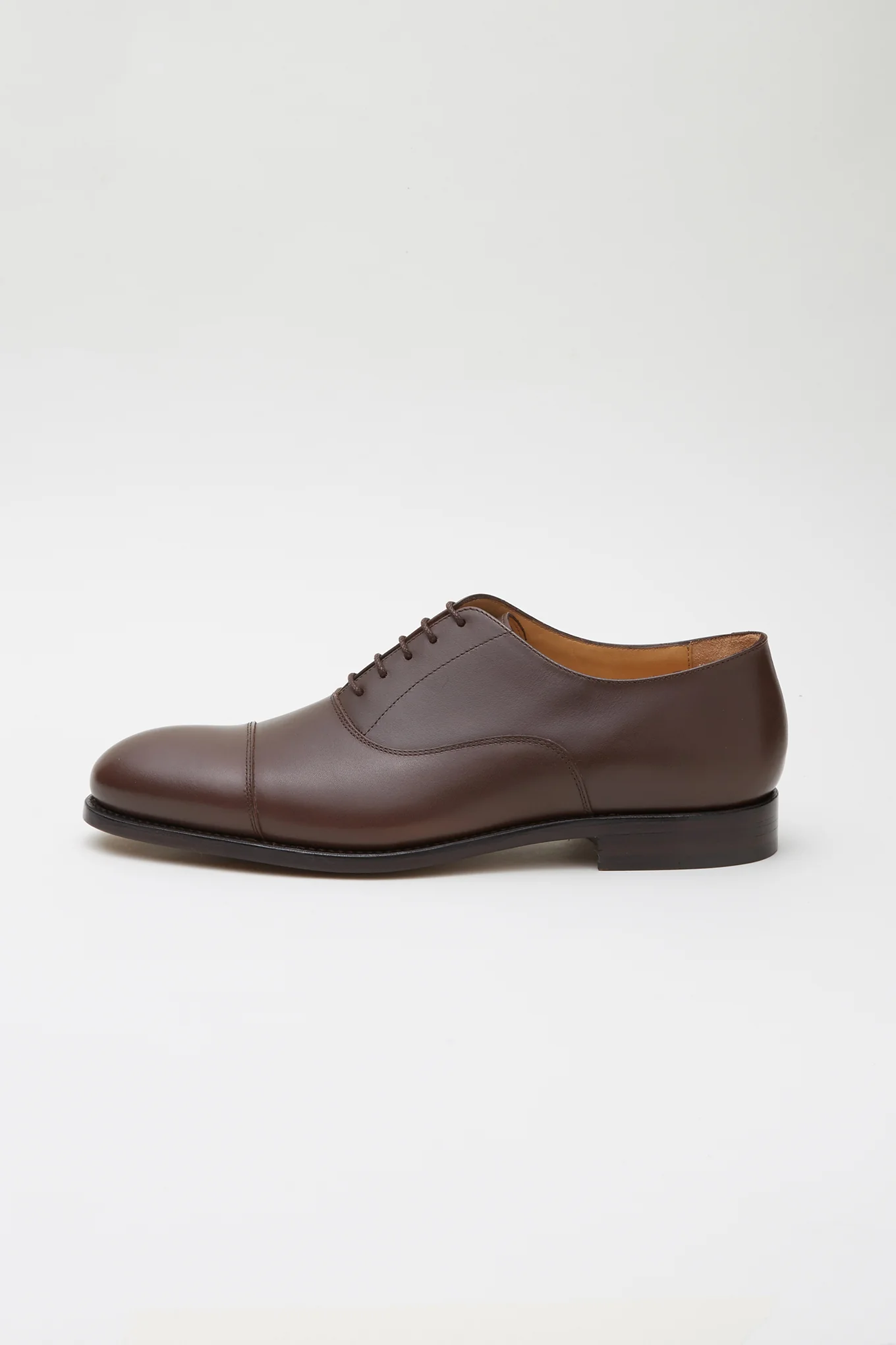 Men's Classic Oxford Shoes - Image 4