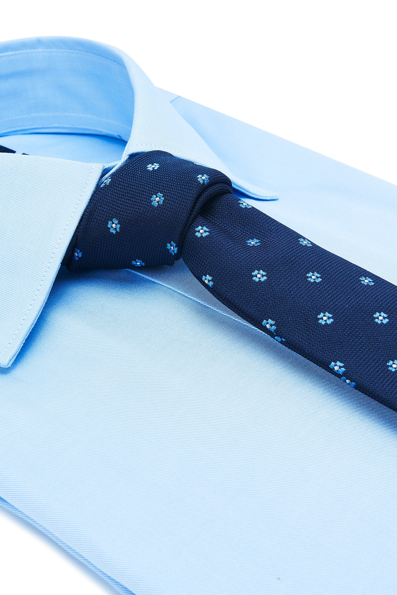 Men's Classic Regular Fit Shirt - Image 4