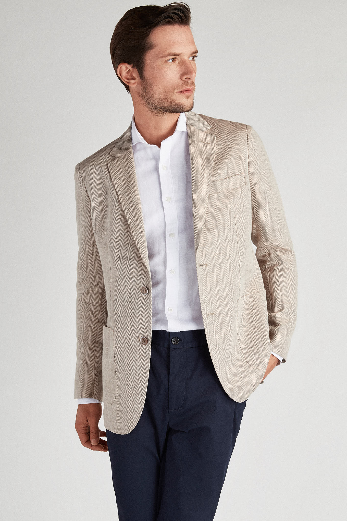 Men's Classic Slim Fit Herringbone Blazer - Image 3
