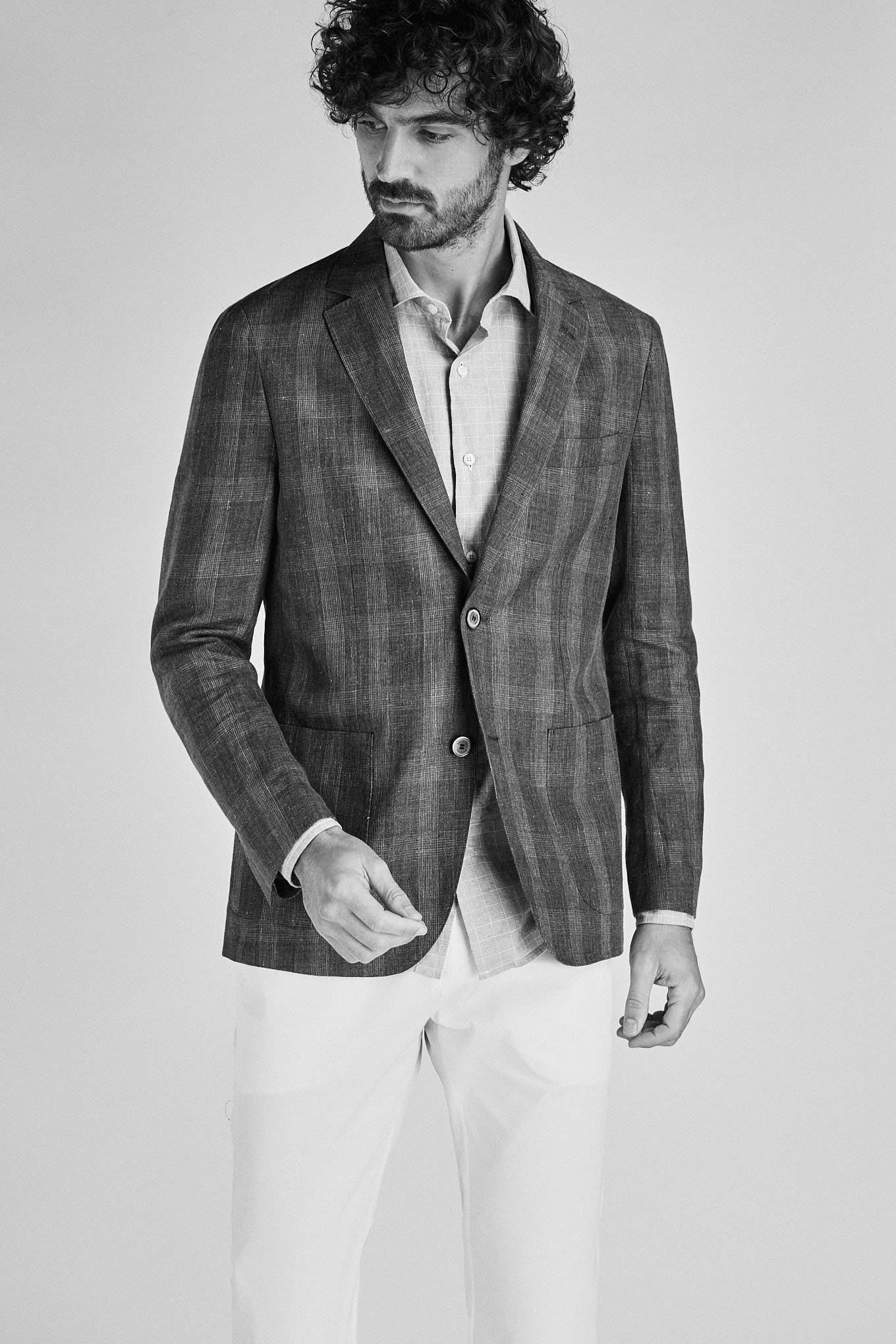 Men's Classic Slim Fit Linen Blazer - Image 9