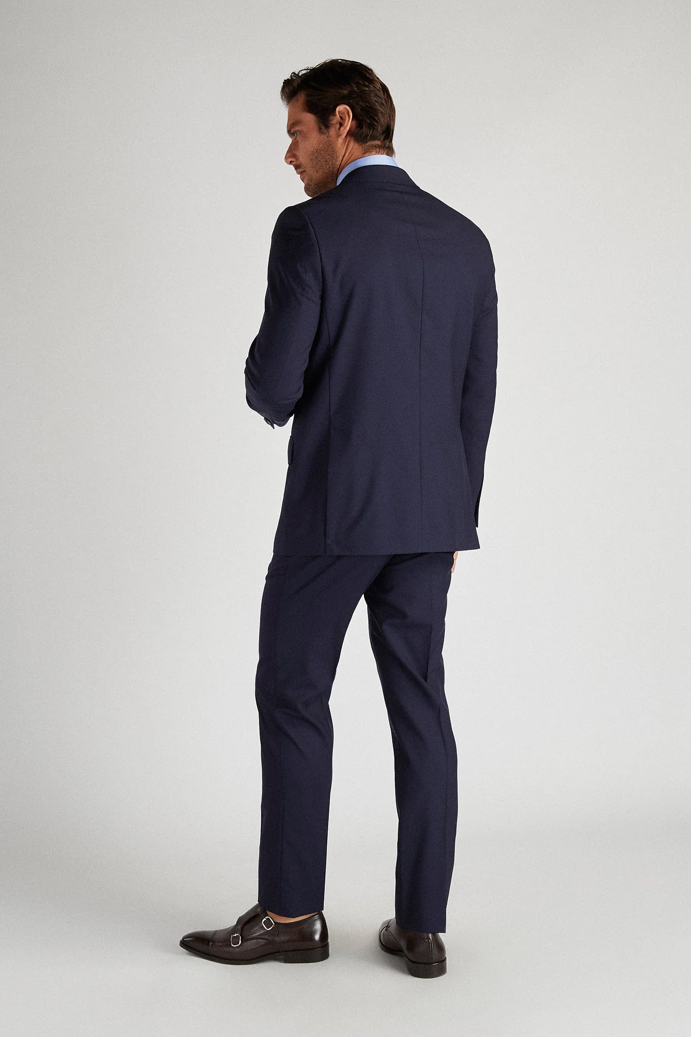 Men's Classic Slim Fit Plain Suit - Image 2