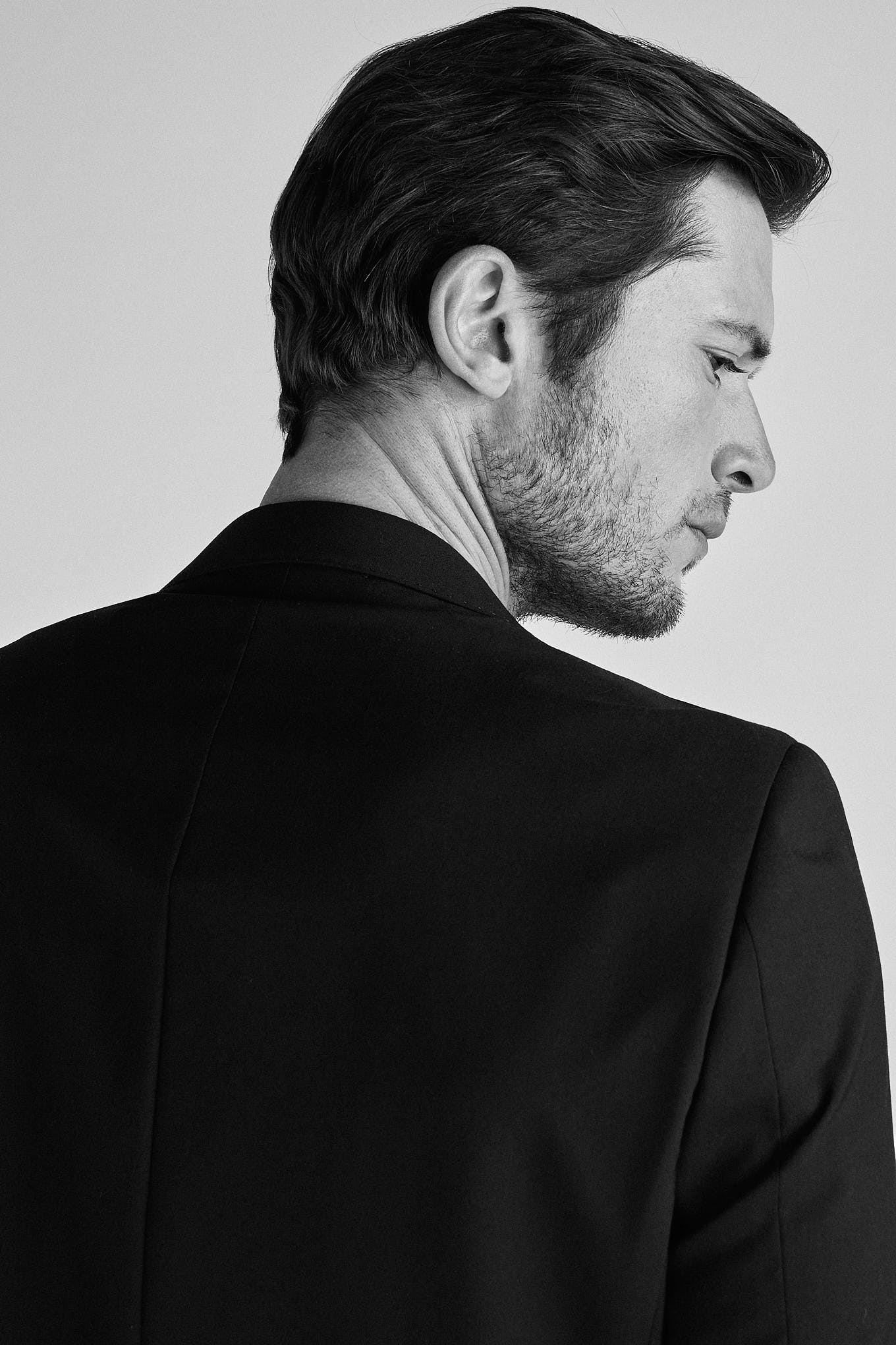 Men's Classic Slim Fit Plain Suit - Image 6