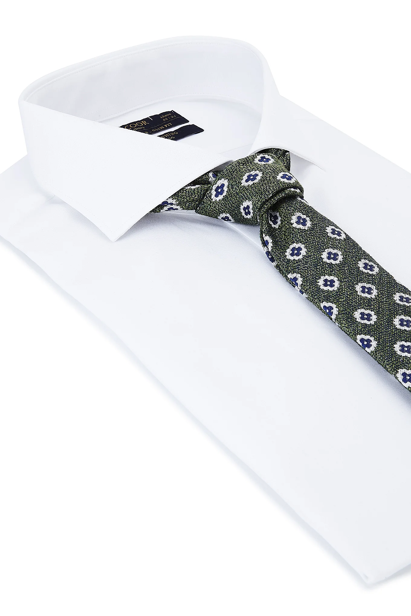 Men's Classic Slim Fit Shirt - Image 2