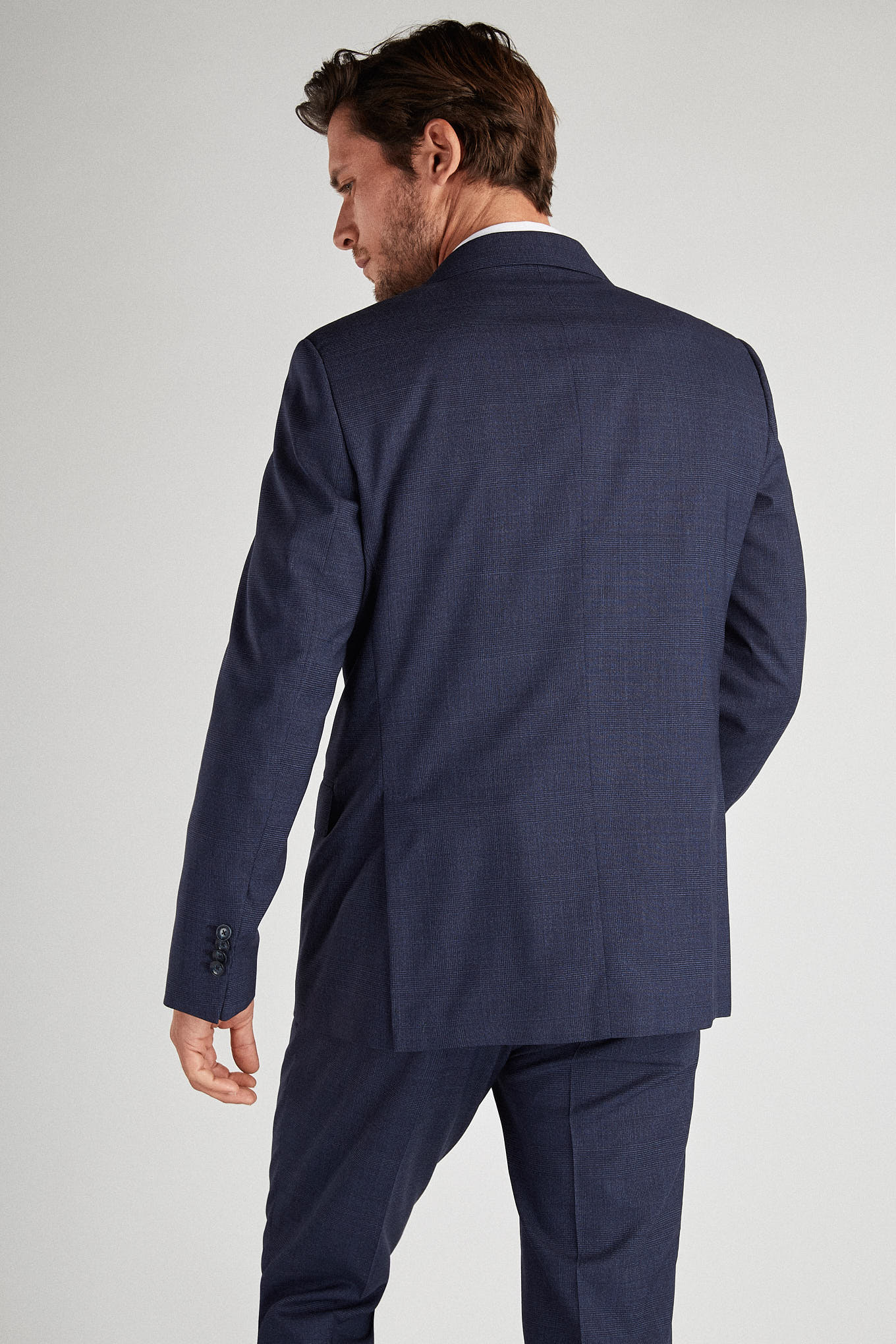 Men's Classic Slim Fit Suit Made In Portugal - Image 2