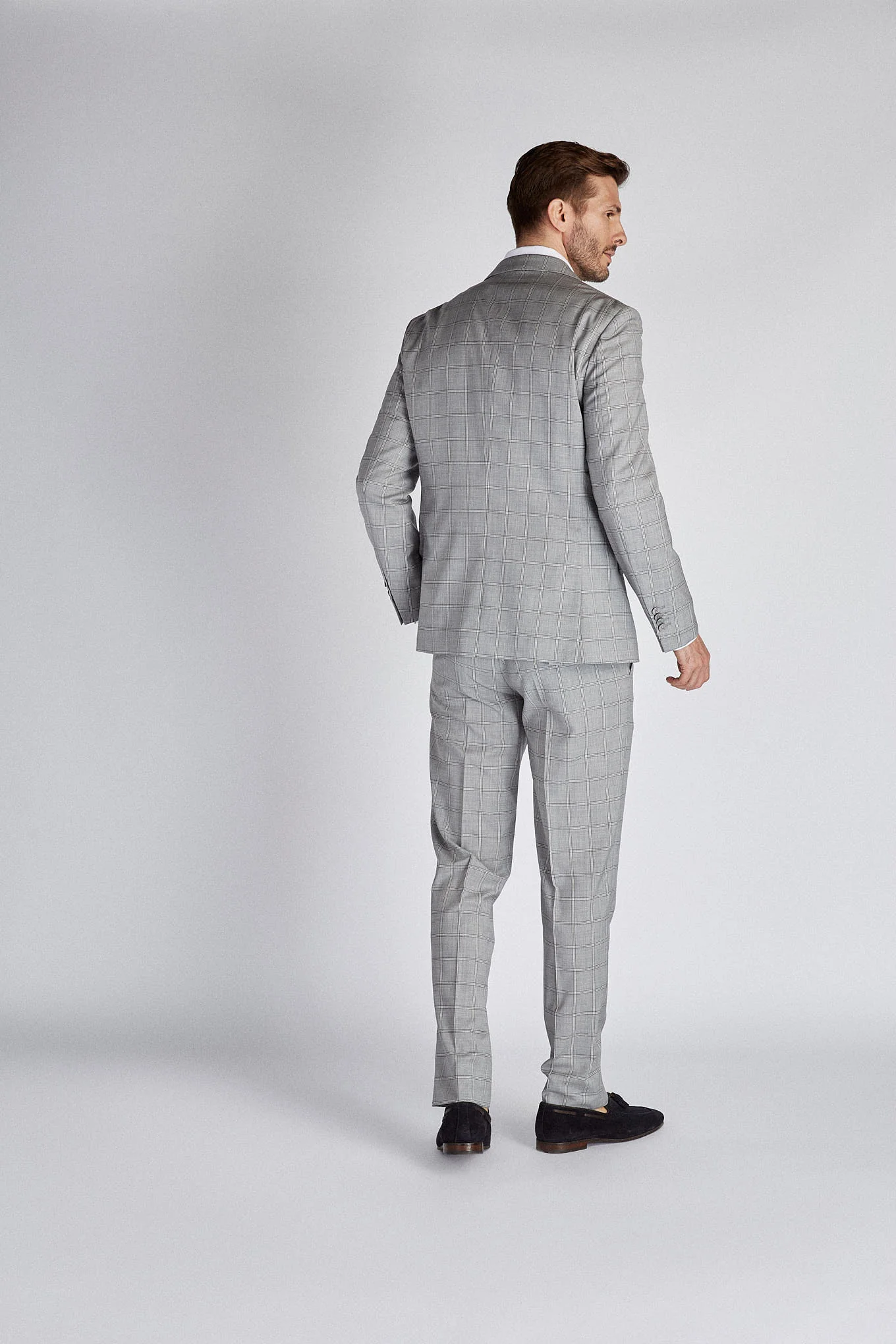 Men's Classic Slim Fit Suit Made In Portugal - Image 7