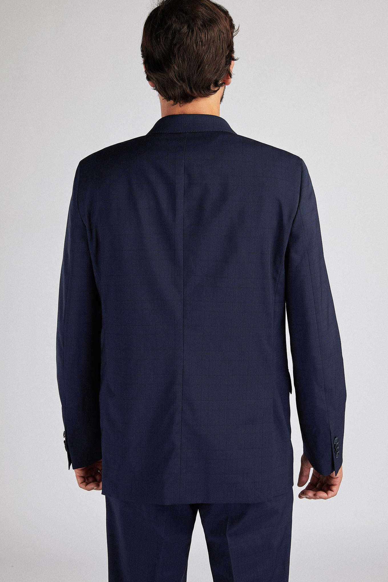 Men's Classic Slim Fit Travel Suit Made In Portugal - Image 6