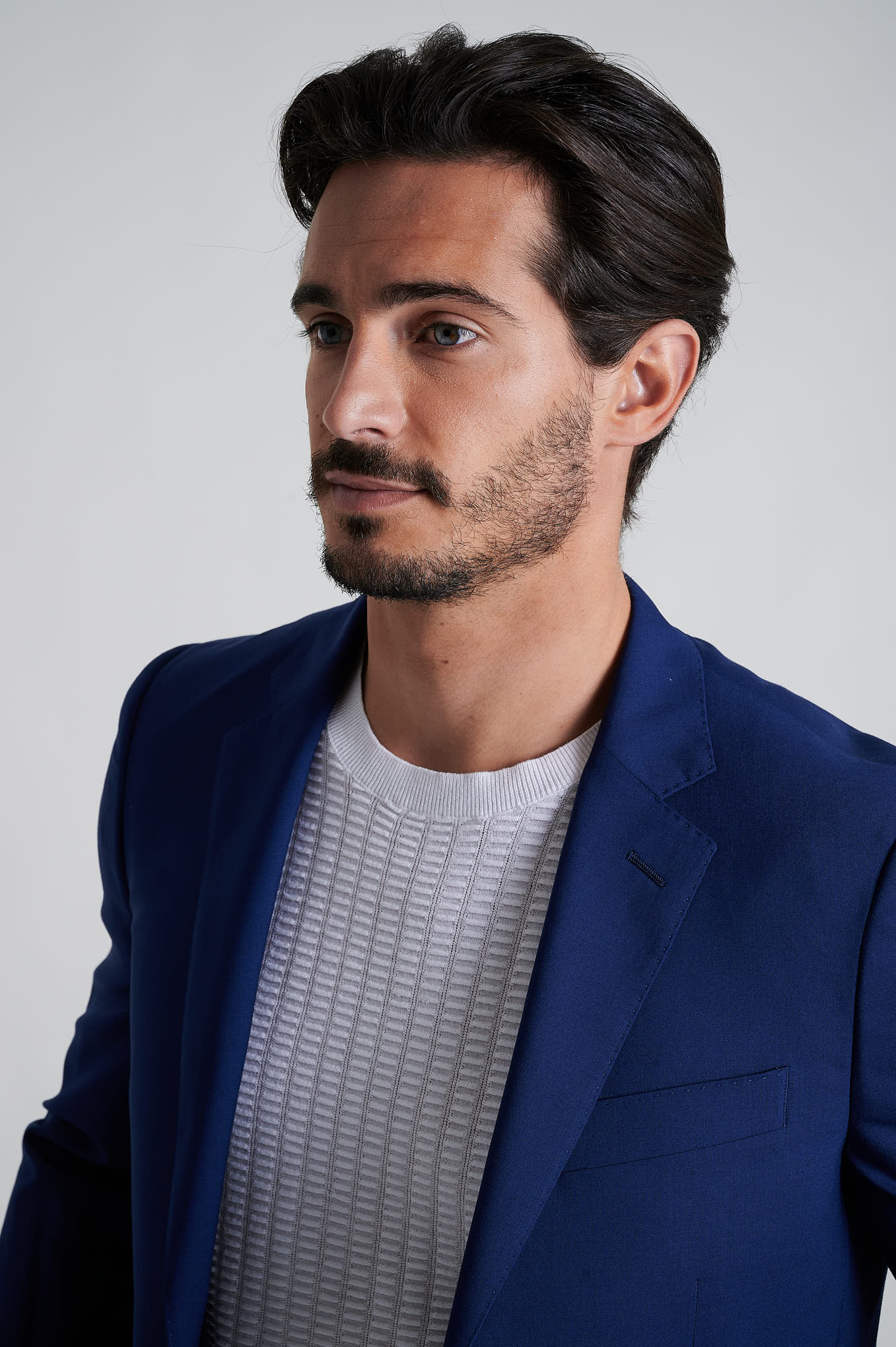 Men's Classic Suit - Image 5