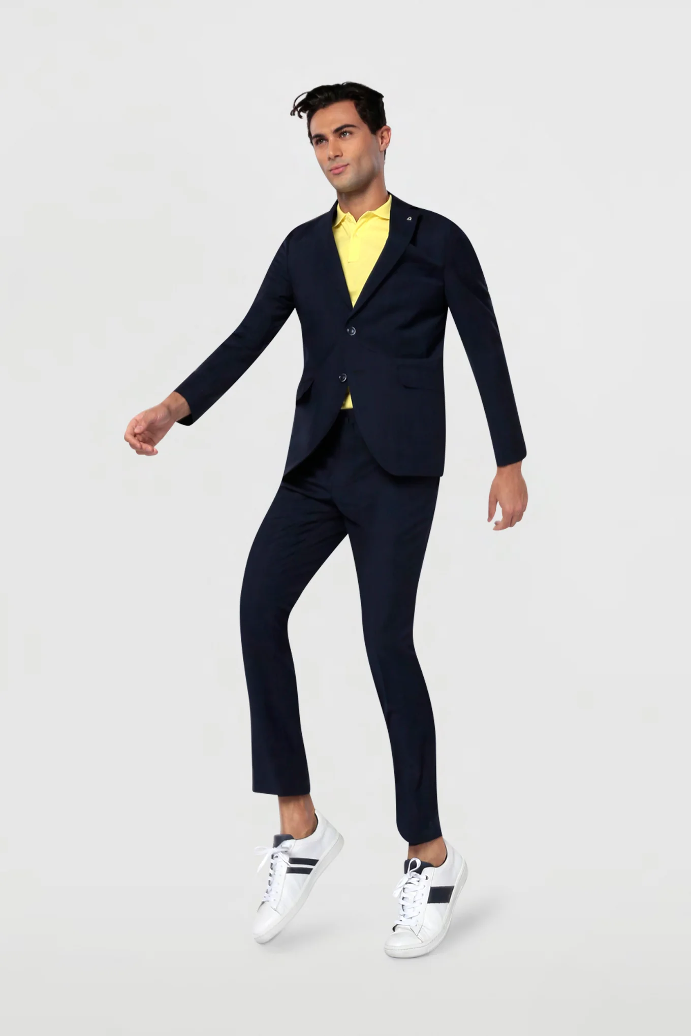 Men's Classic Suit - Image 4
