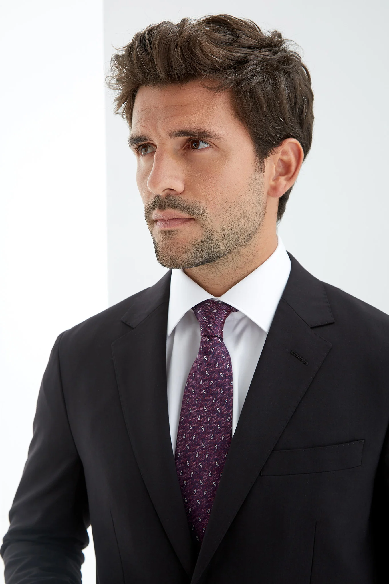 Men's Classic Travel Suit - Image 5
