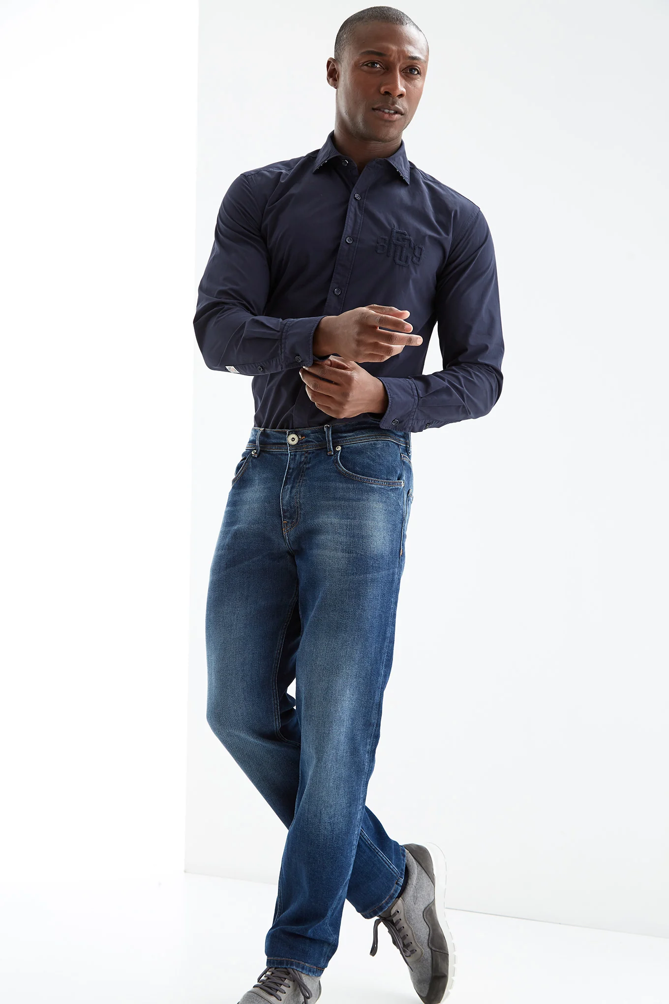 Men's Embroidered Shirt