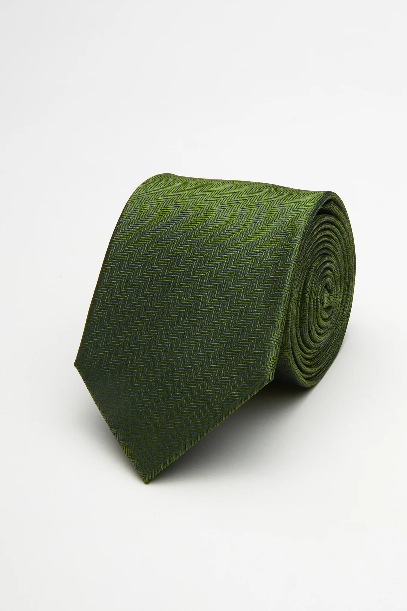 Men's Herringbone Silk Tie - Image 4