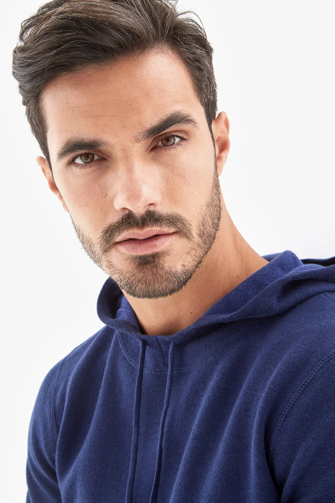 Men's Knit Hooded Sweater - Image 5