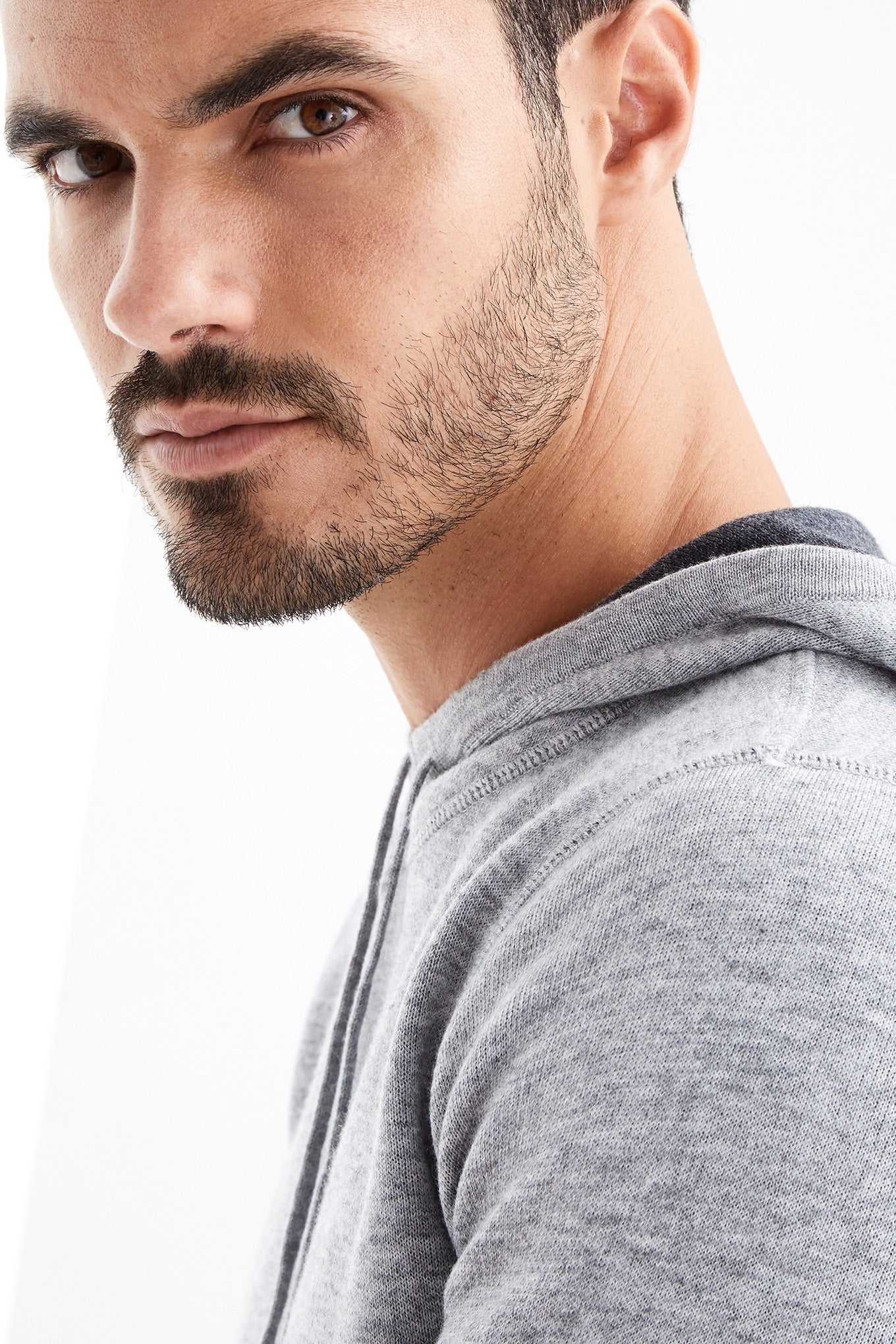 Men's Knit Hooded Sweater - Image 9