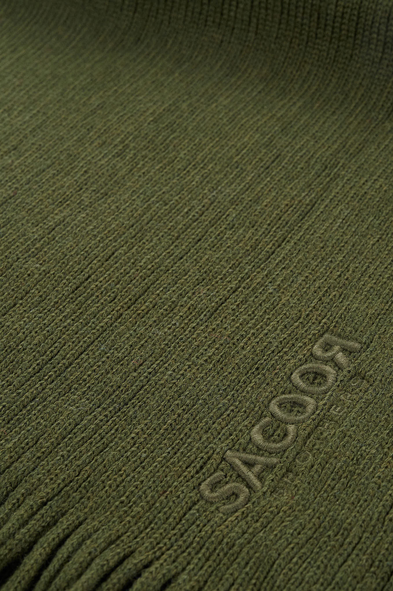 Men's knitted scarf - Image 10