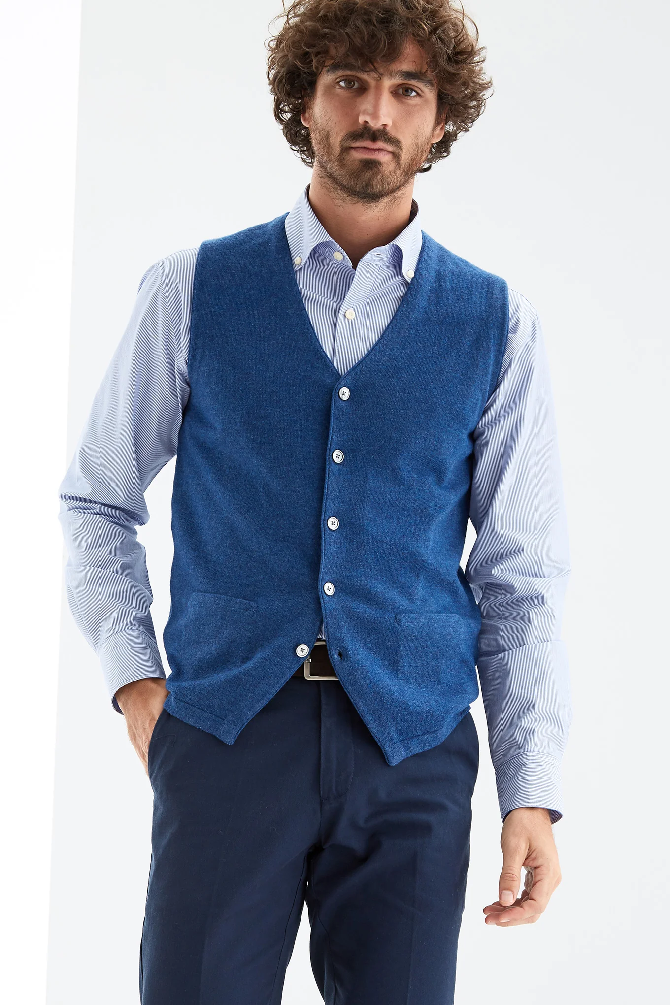 Men's Knitwear Vest - Image 13