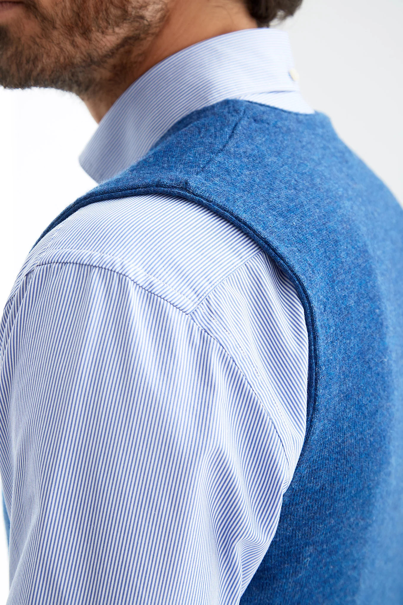 Men's Knitwear Vest - Image 15