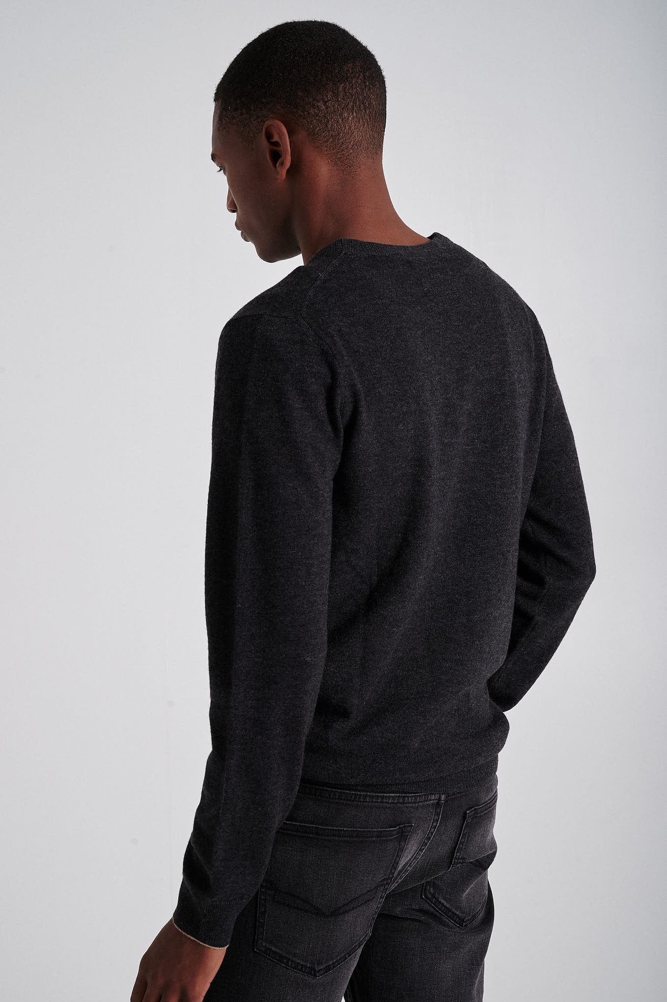 Men's lambswool blend crew neck sweater - Image 28