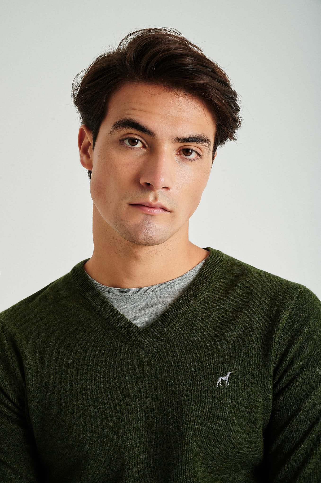 Men's lambswool blend V neck sweater - Image 32