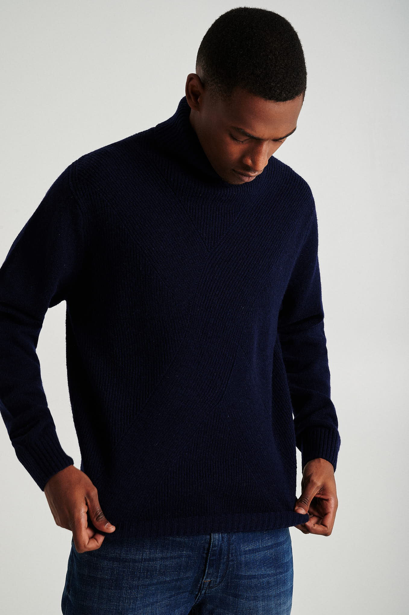 Men's long sleeve turtle neck sweater - Image 11
