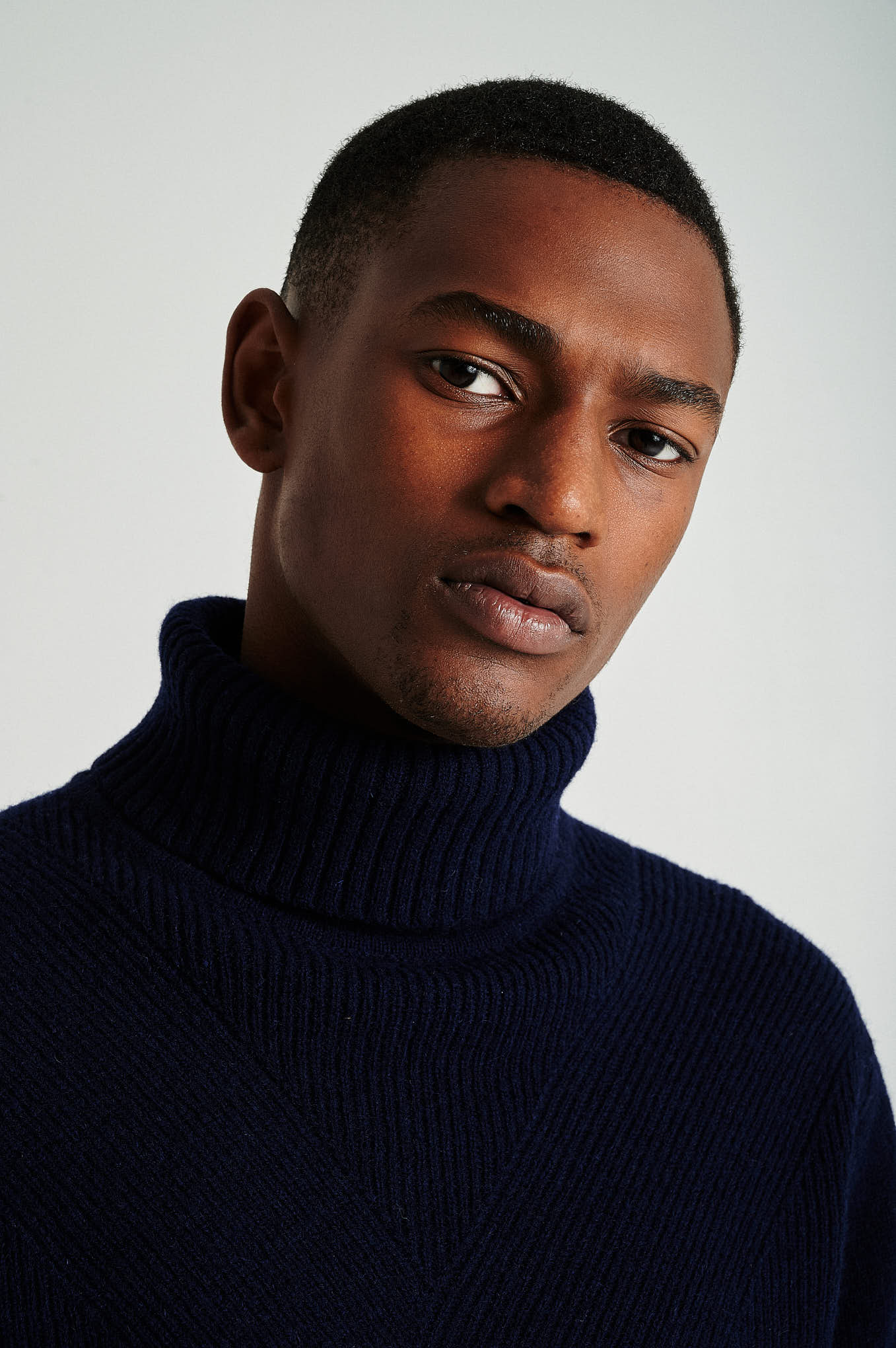Men's long sleeve turtle neck sweater - Image 14