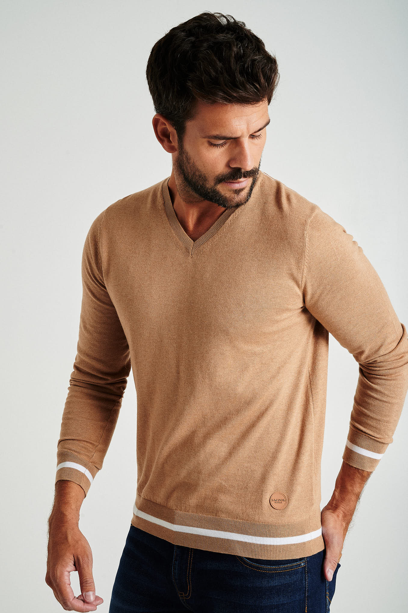 Men's long sleeve V neck Coolmax blend sweater - Image 2