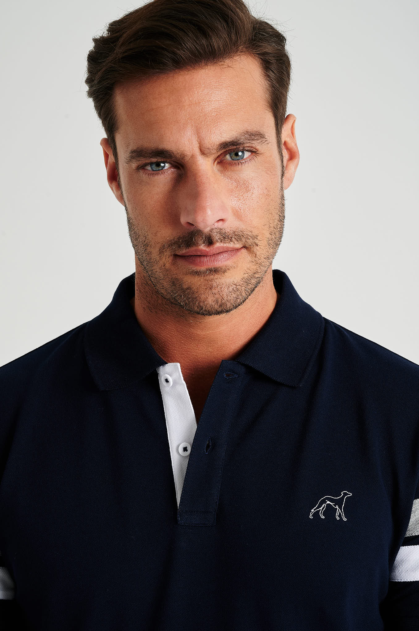Men's organic cotton blend piquet polo with stripe inserts - Image 14