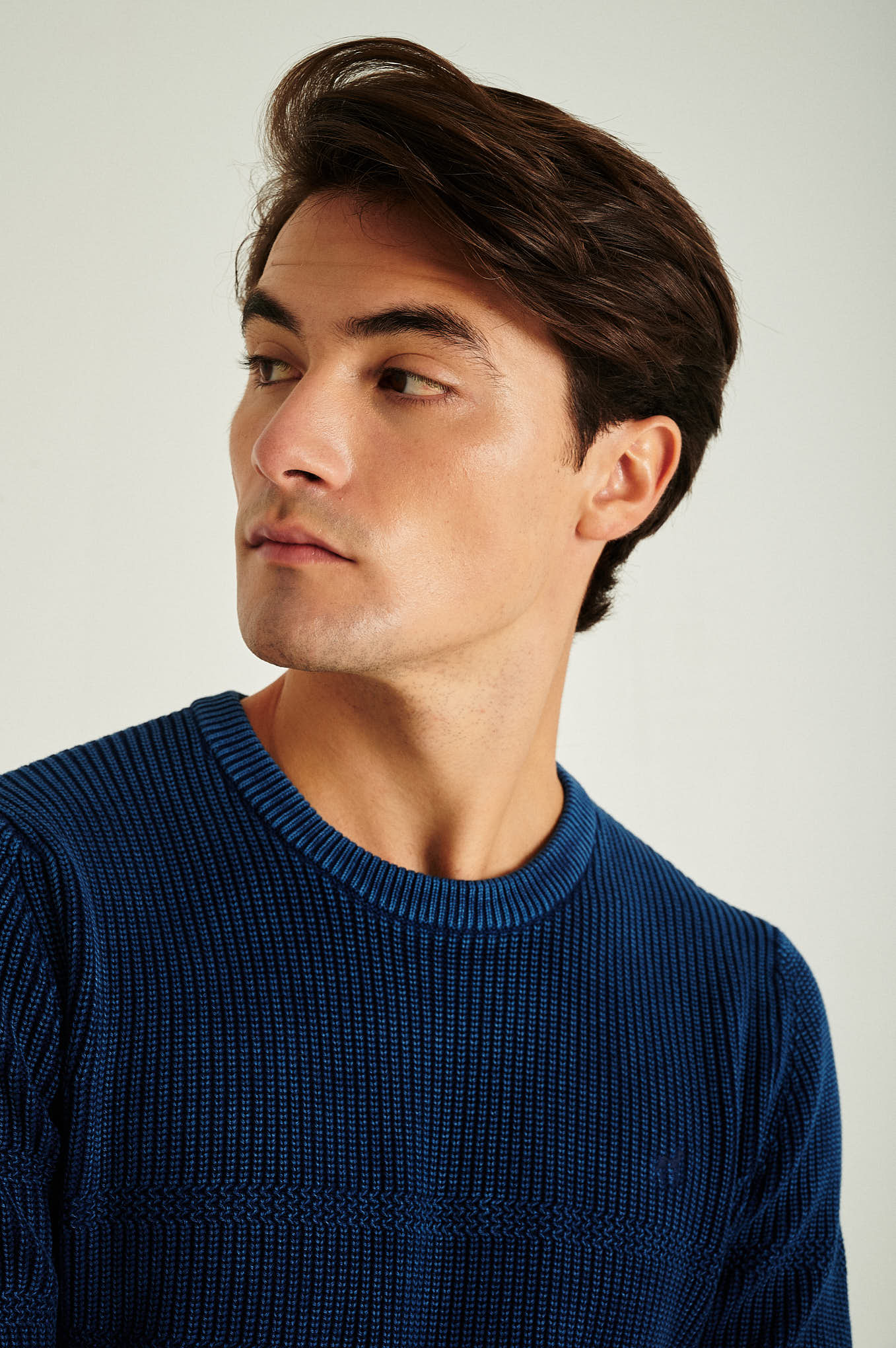 Men's organic cotton crew neck sweater - Image 15