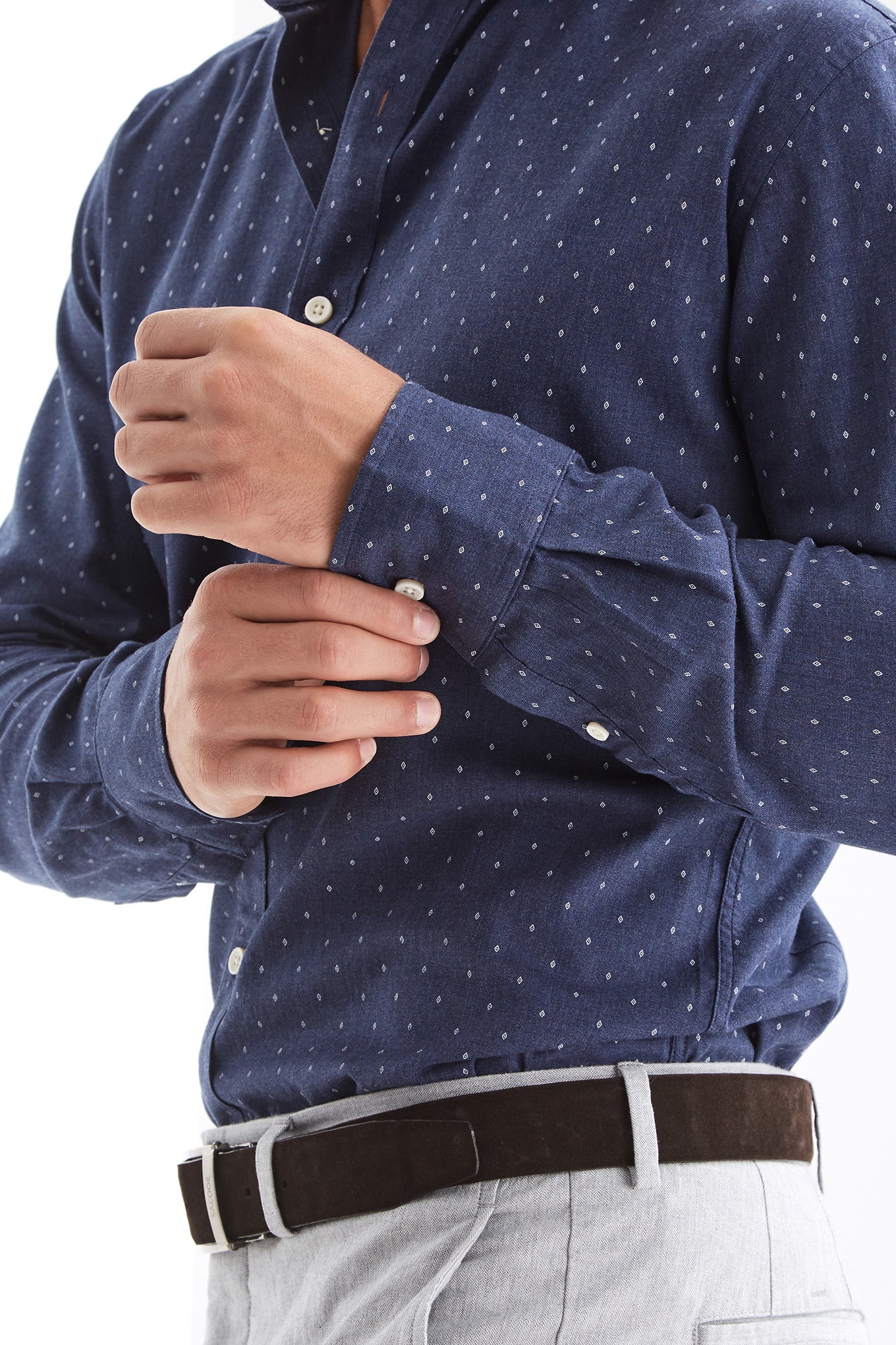 Men's Patterned Casual Shirt - Image 4