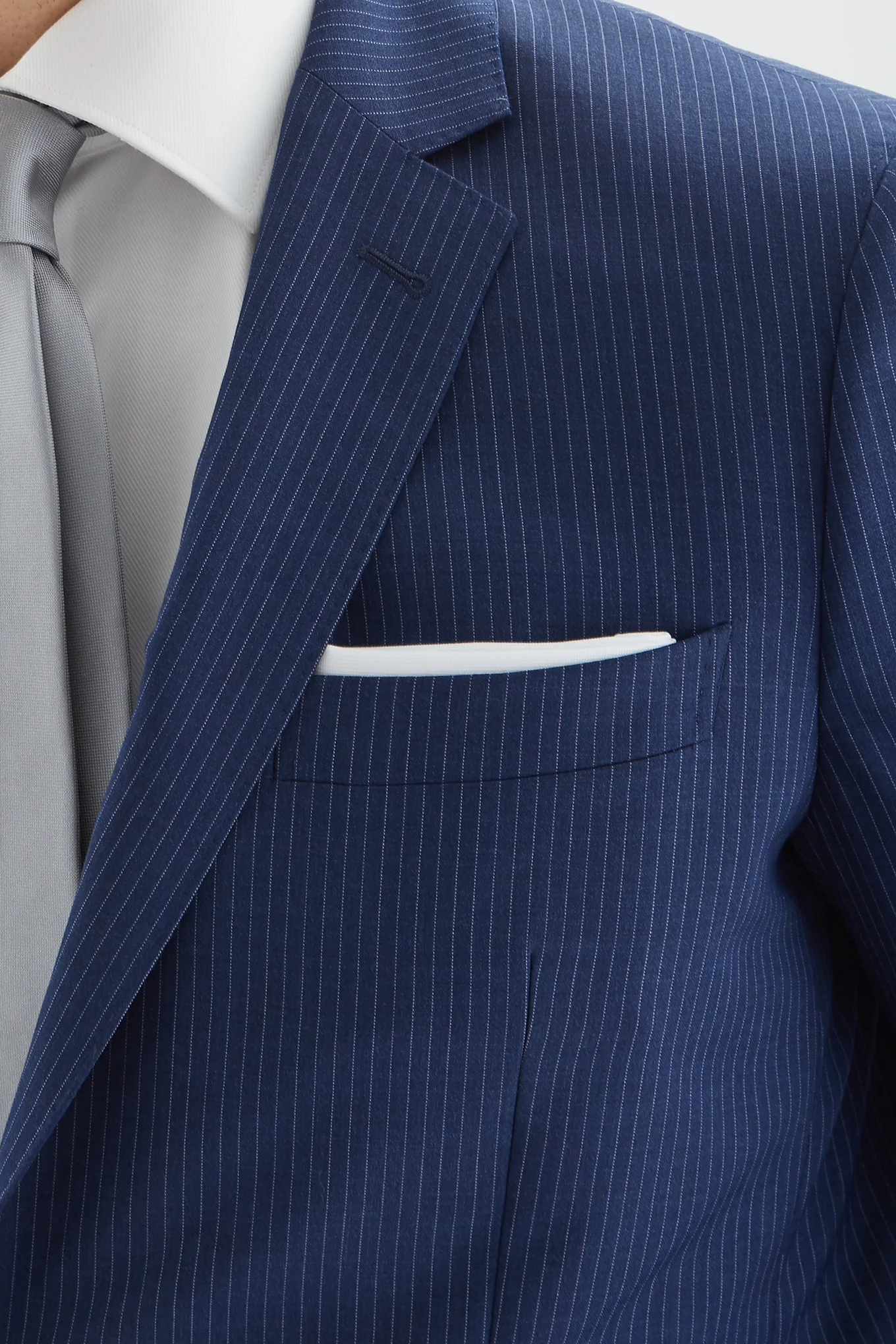 Men's Pinstripe Slim fit Classic Suit - Image 5