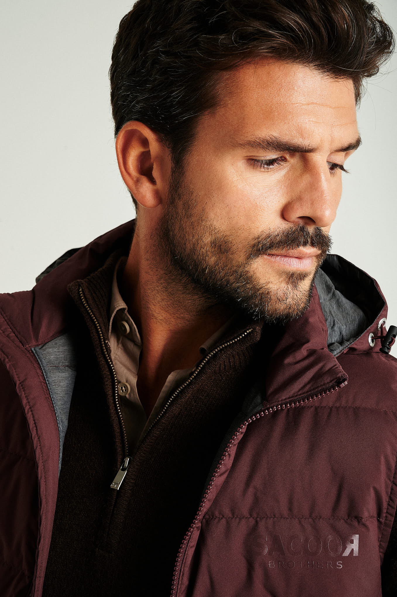 Men's recycled light down vest - Image 2