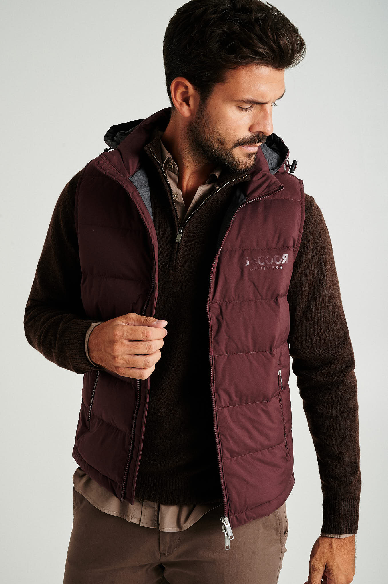 Men's recycled light down vest - Image 4