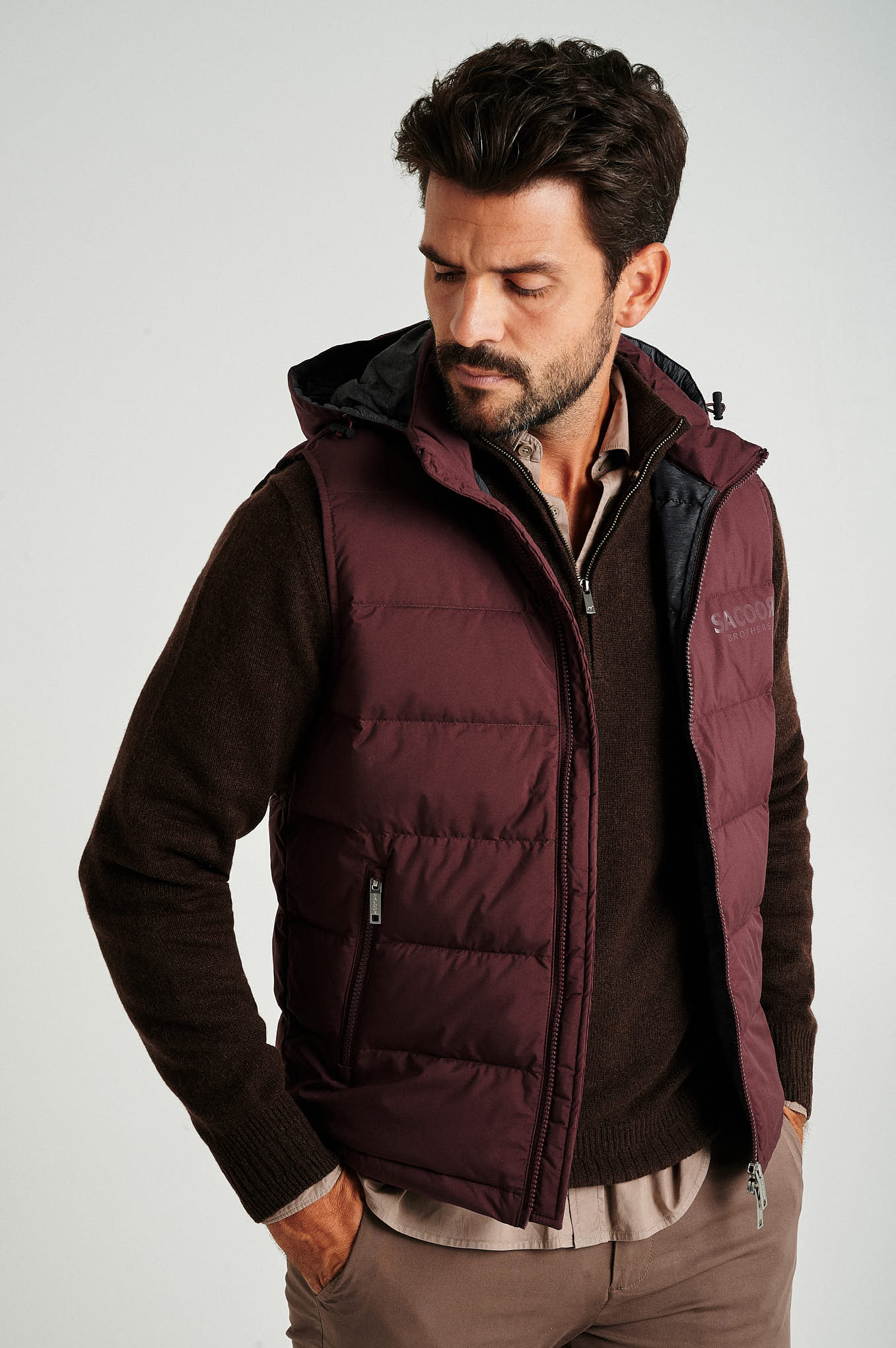 Men's recycled light down vest - Image 8
