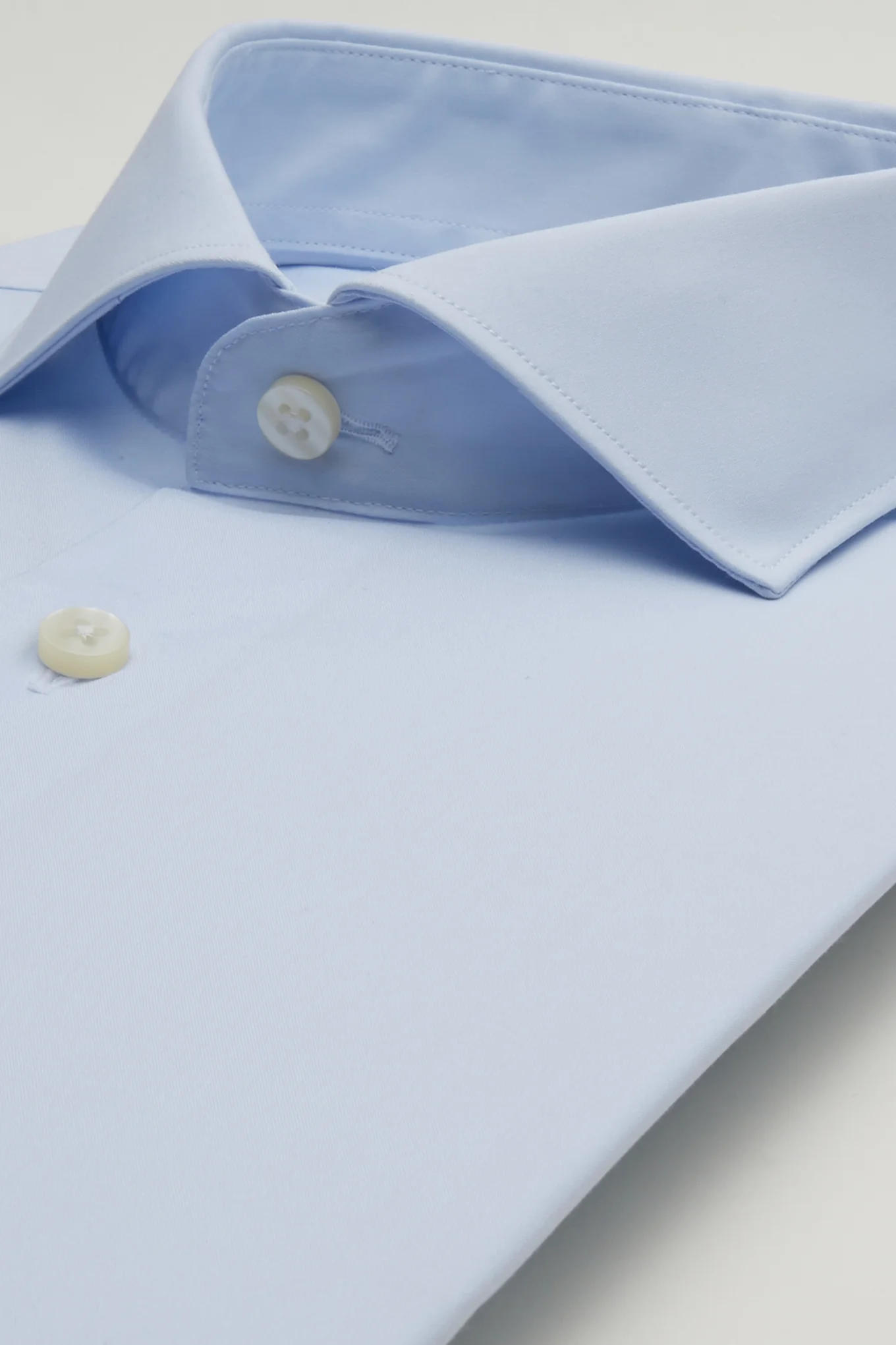 Men's Slim Fit Classic Dublin Travel Shirt - Image 3