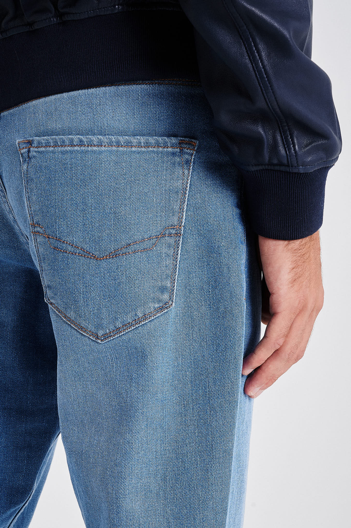 Men's slim fit jeans - Image 7