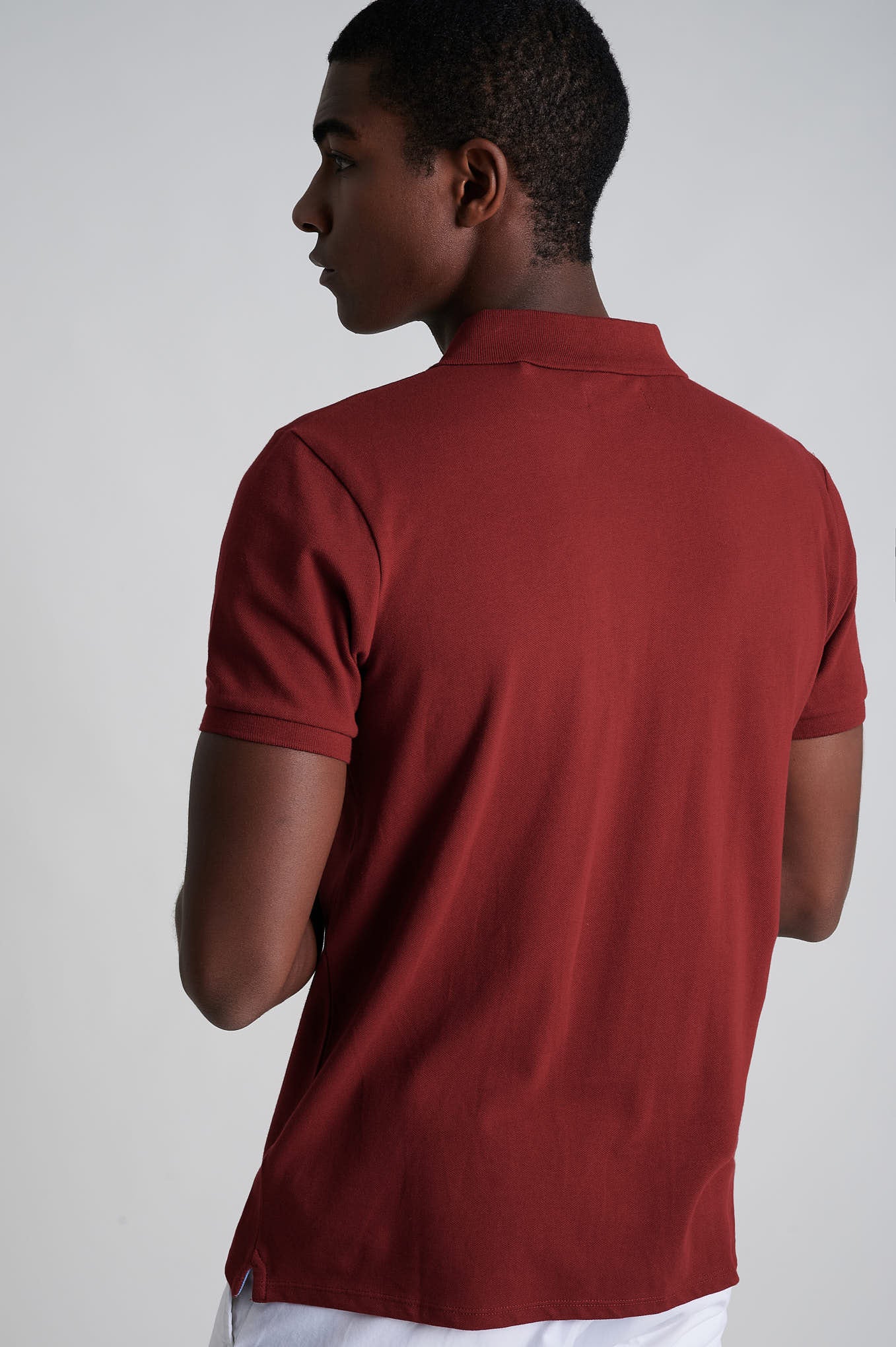 Men's Slim Fit Sports Piqué Polo - Image 10