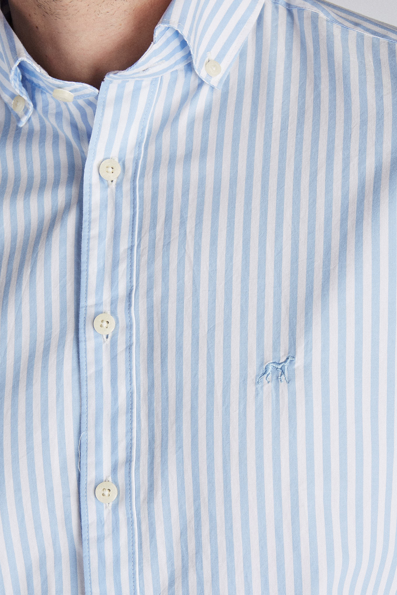 Men's Sport Slim Fit Shirt - Image 5