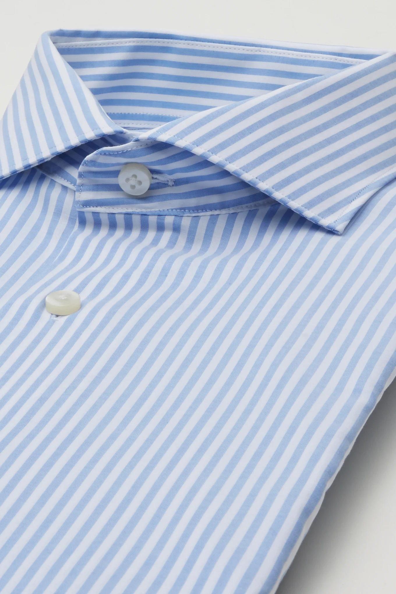 Men's Striped Dublin Travel Shirt - Image 4