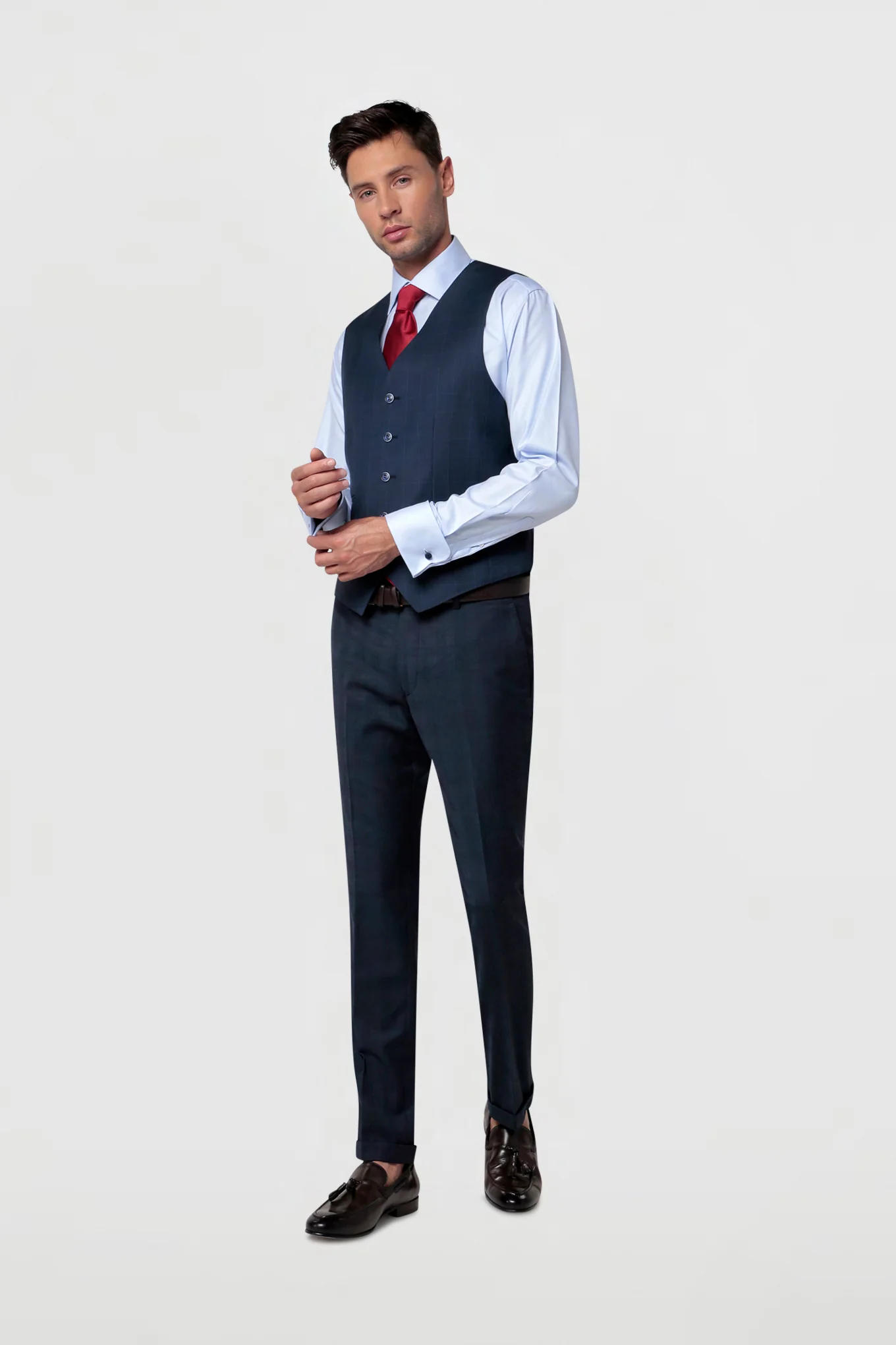 Men's Suit with Vest - Image 4