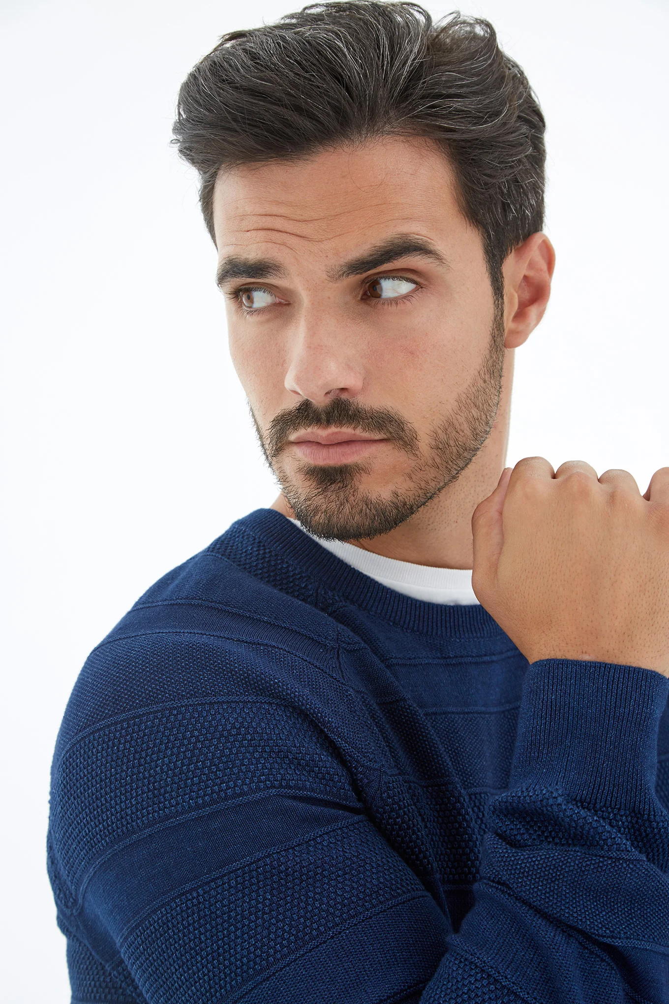 Men's Textured Knitwear Sweater - Image 4