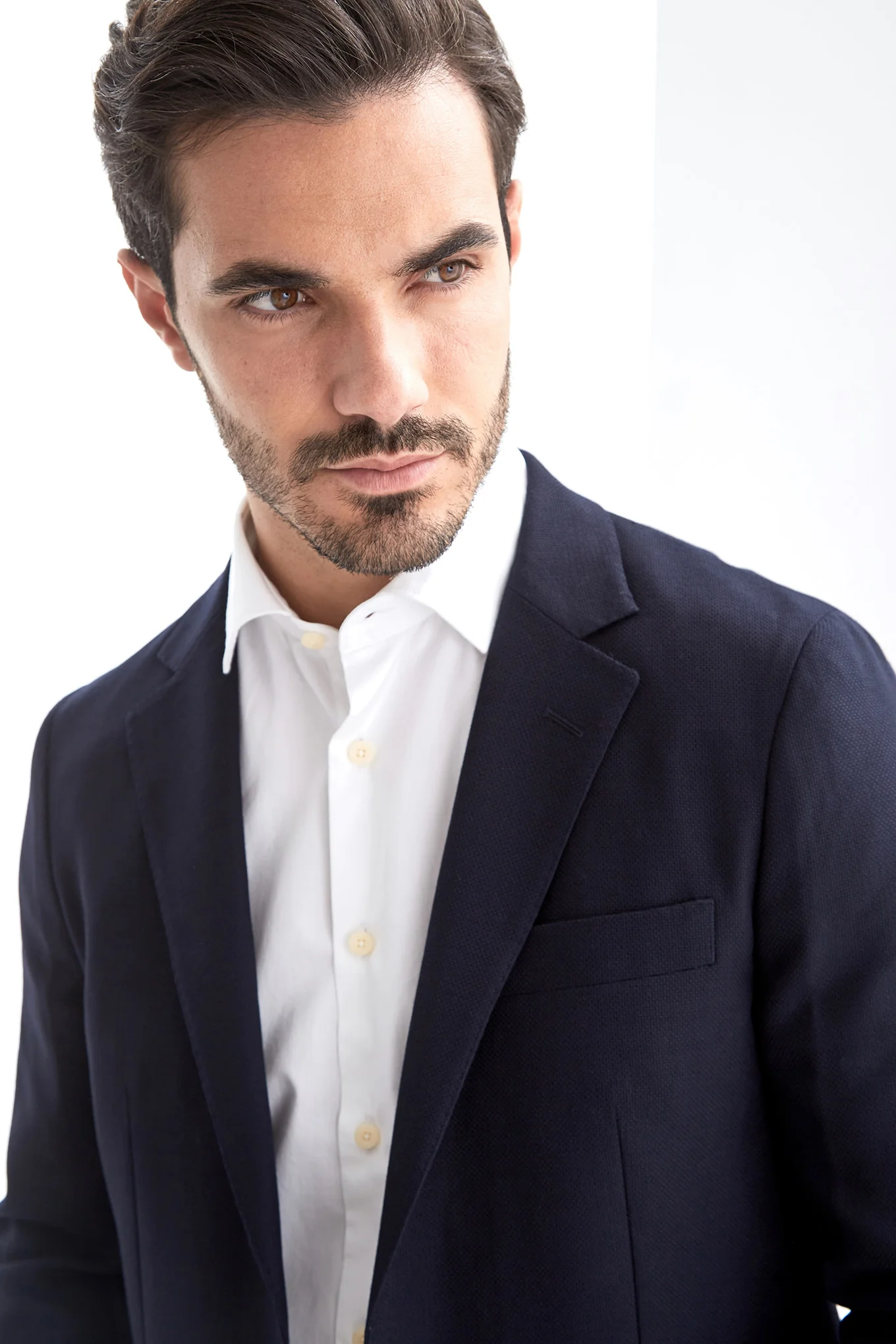 Men's Travel Blazer - Image 4