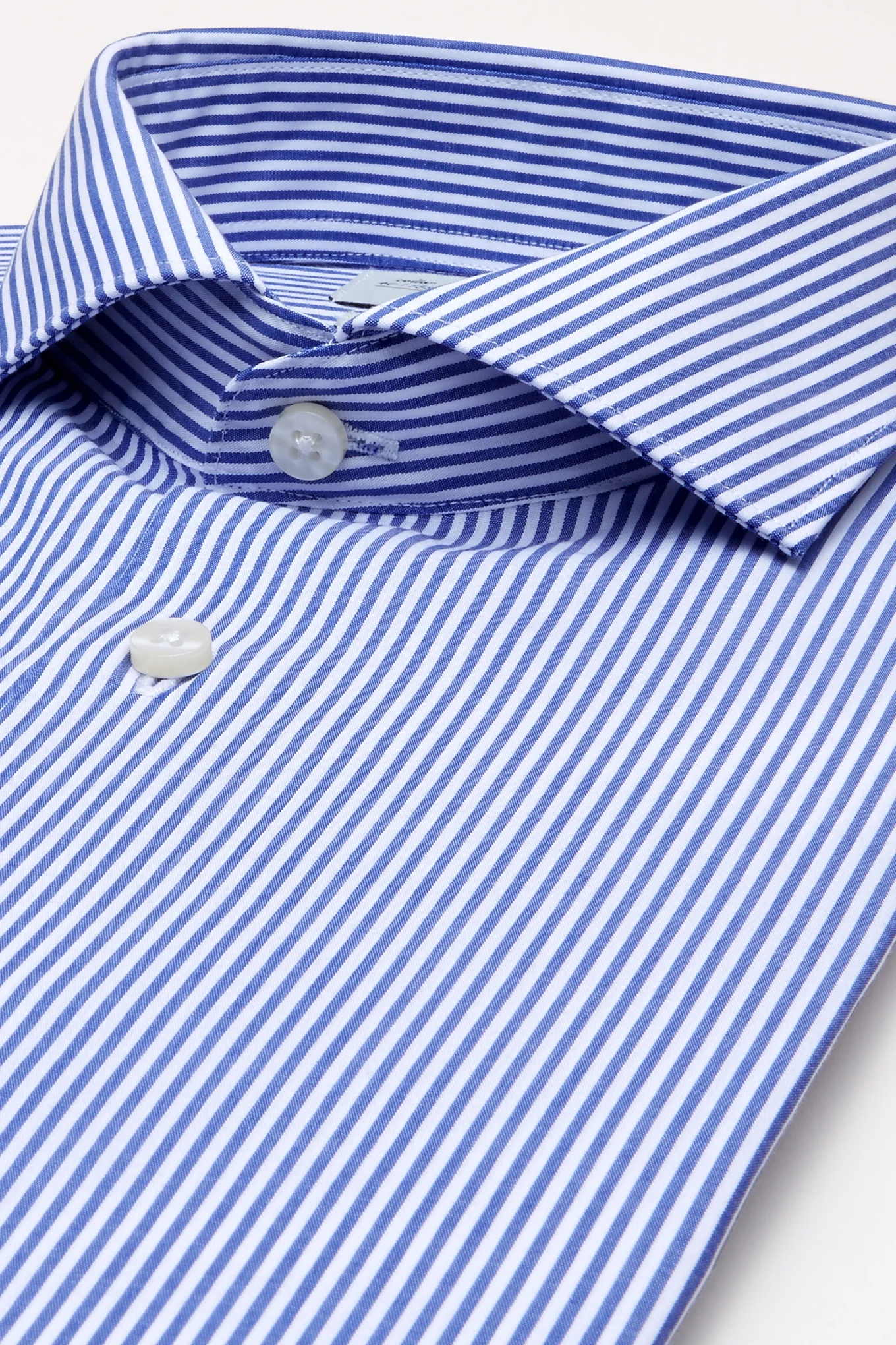 Men's Travel Shirt - Image 3