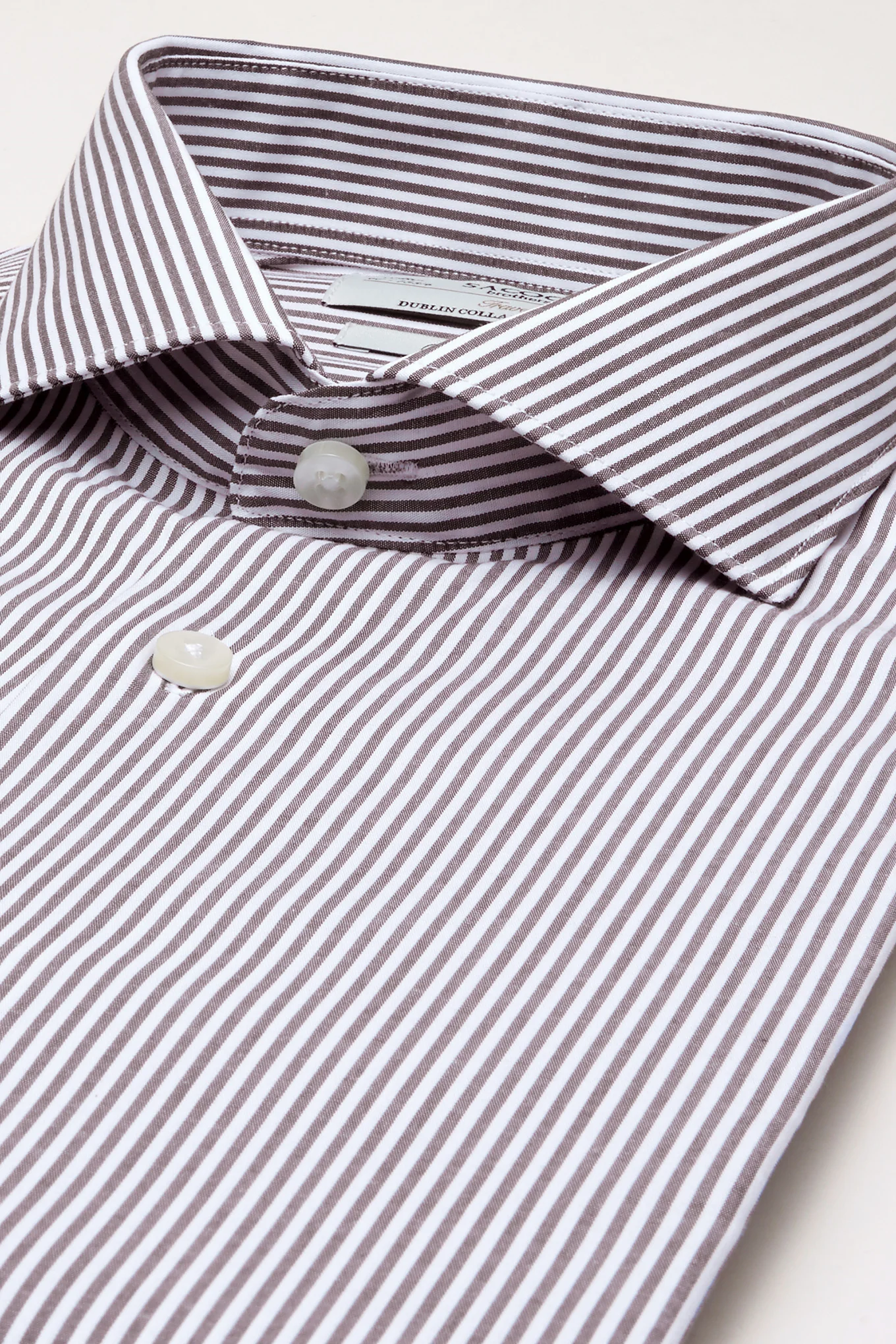 Men's Travel Shirt - Image 3