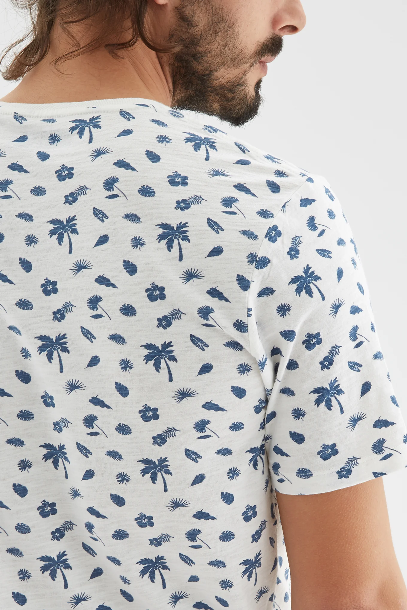 Men's Tropical T-Shirt - Image 8