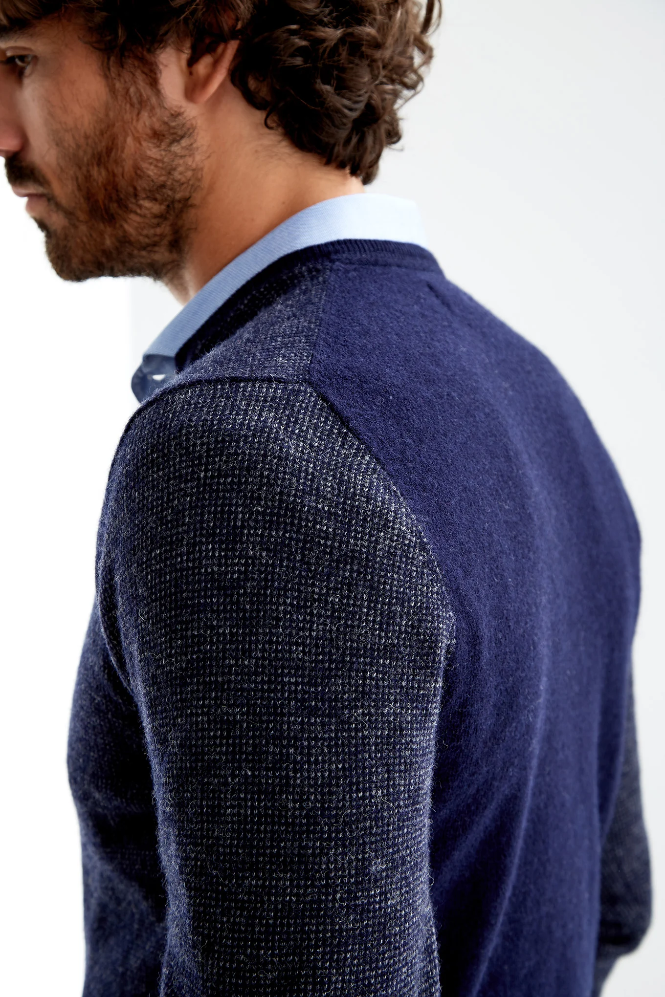 Men's V-Neck Knitwear Sweater - Image 5