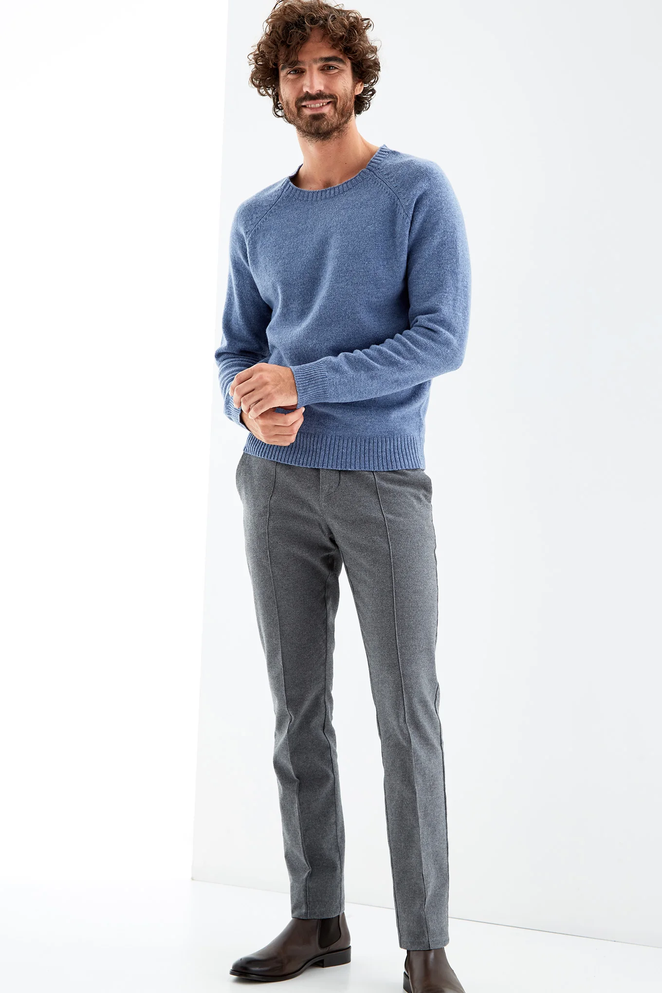 Men's Wool Sweater - Image 21
